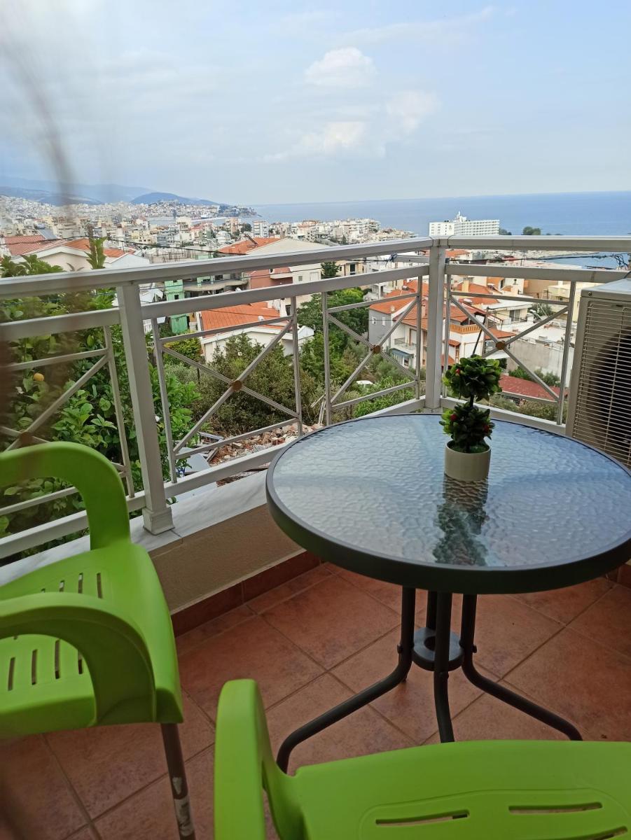 Studio with City and Sea View, with WiFi, Parking photo 2