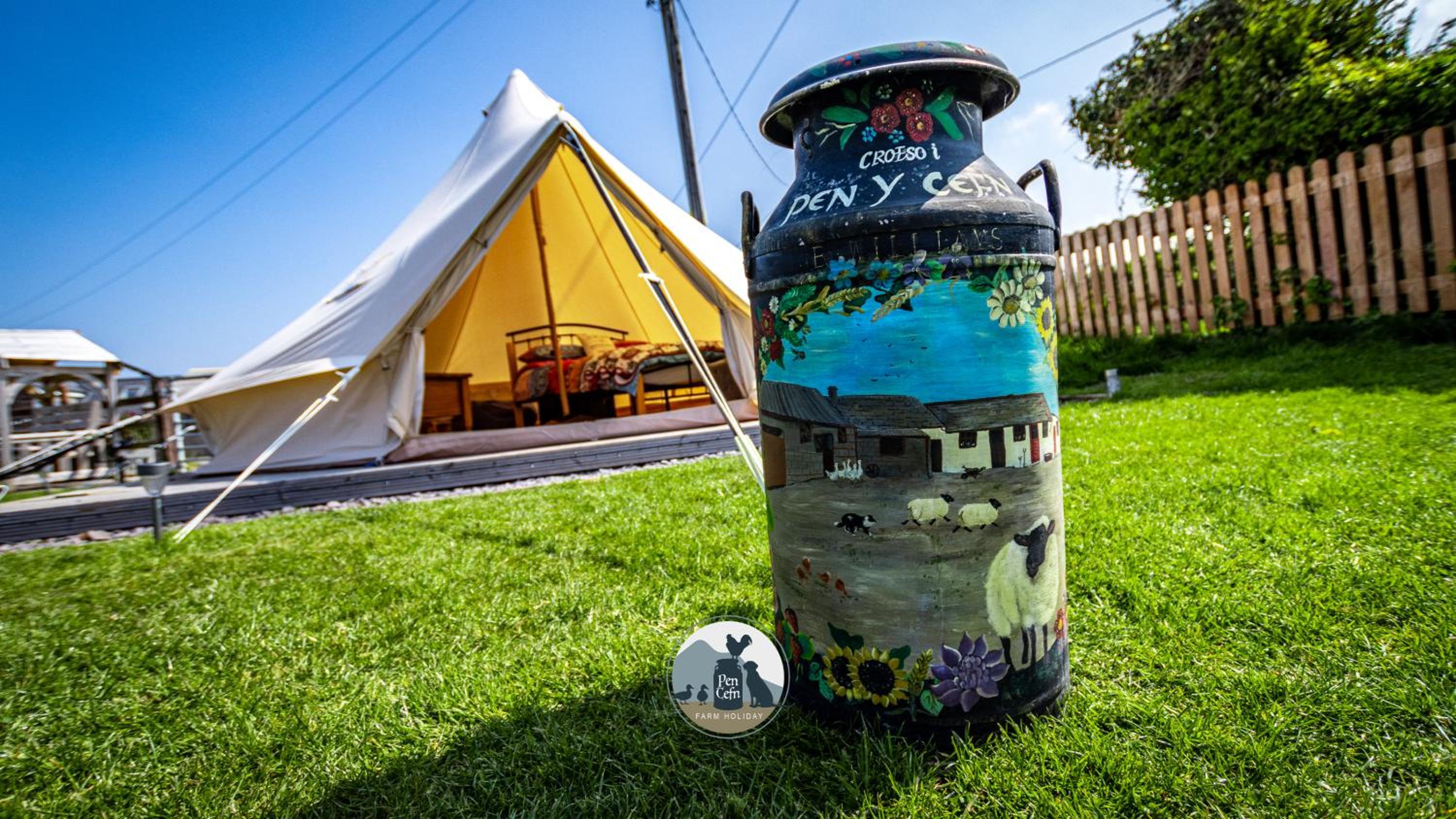 Yr Wyddfa Bell Tent - Pen Cefn Farm, Abergele, Conwy view 4