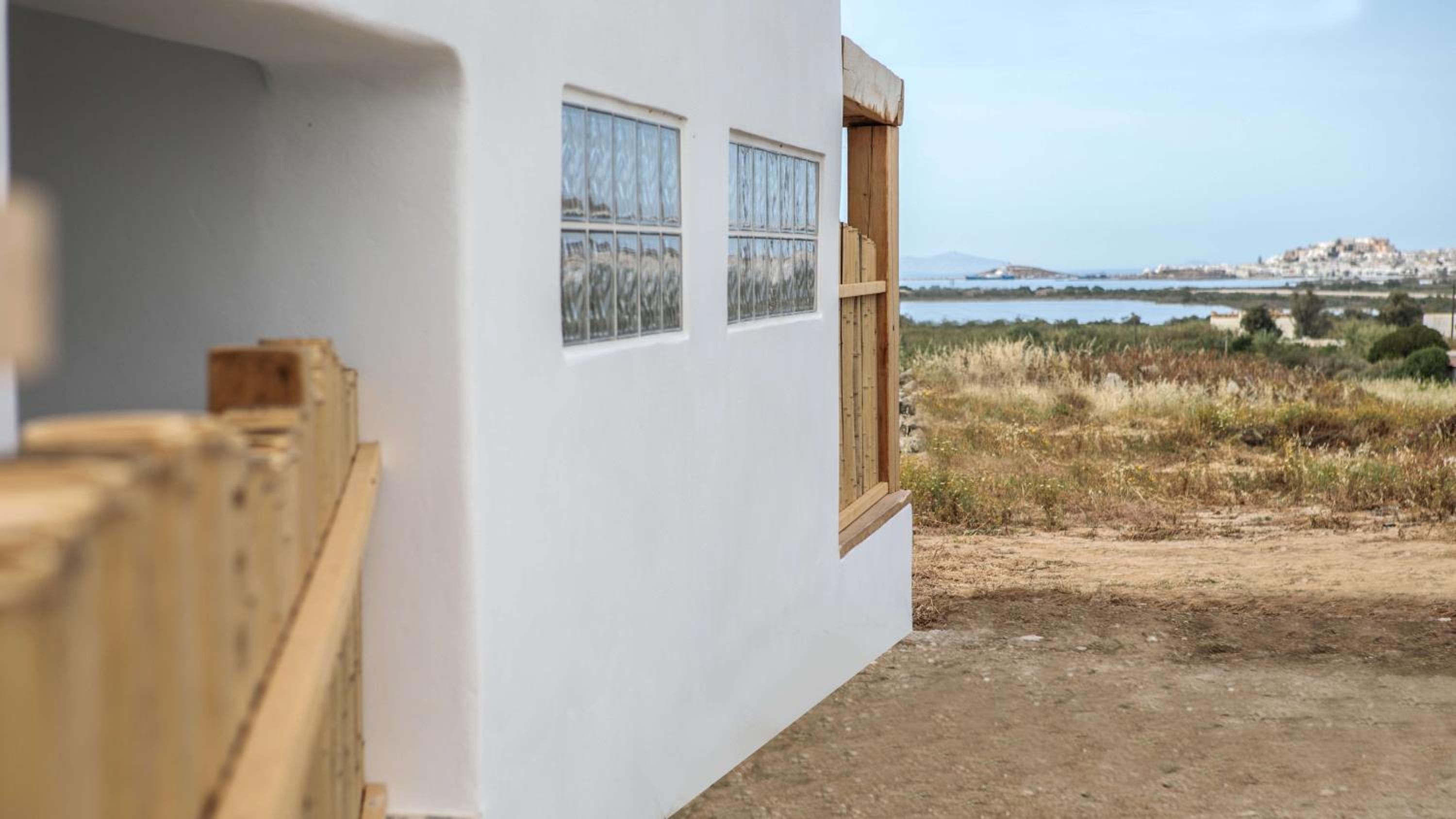 Sunday Luxury Suites photo 3