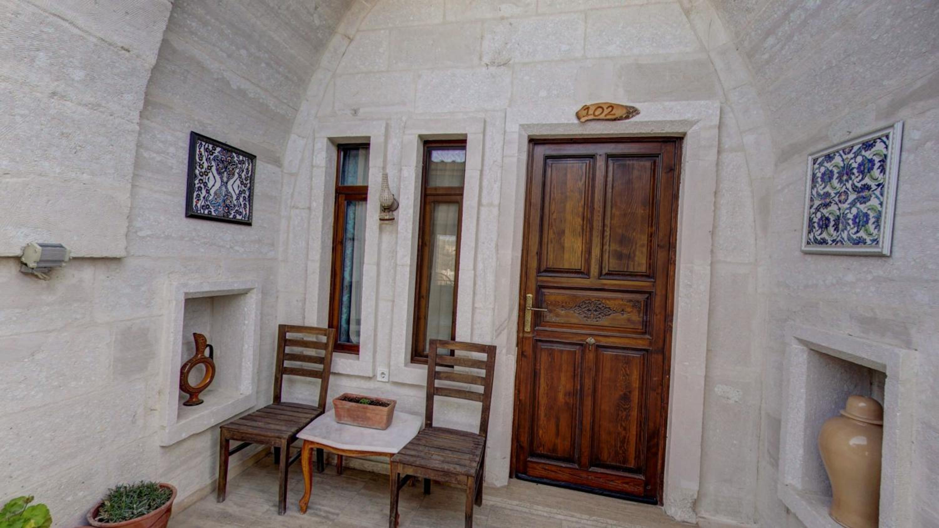 Hikmet's House