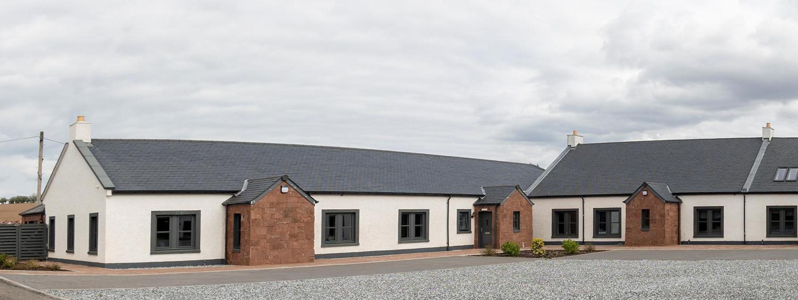 Westertonhill Lodges - Private Hot Tub Hire Available