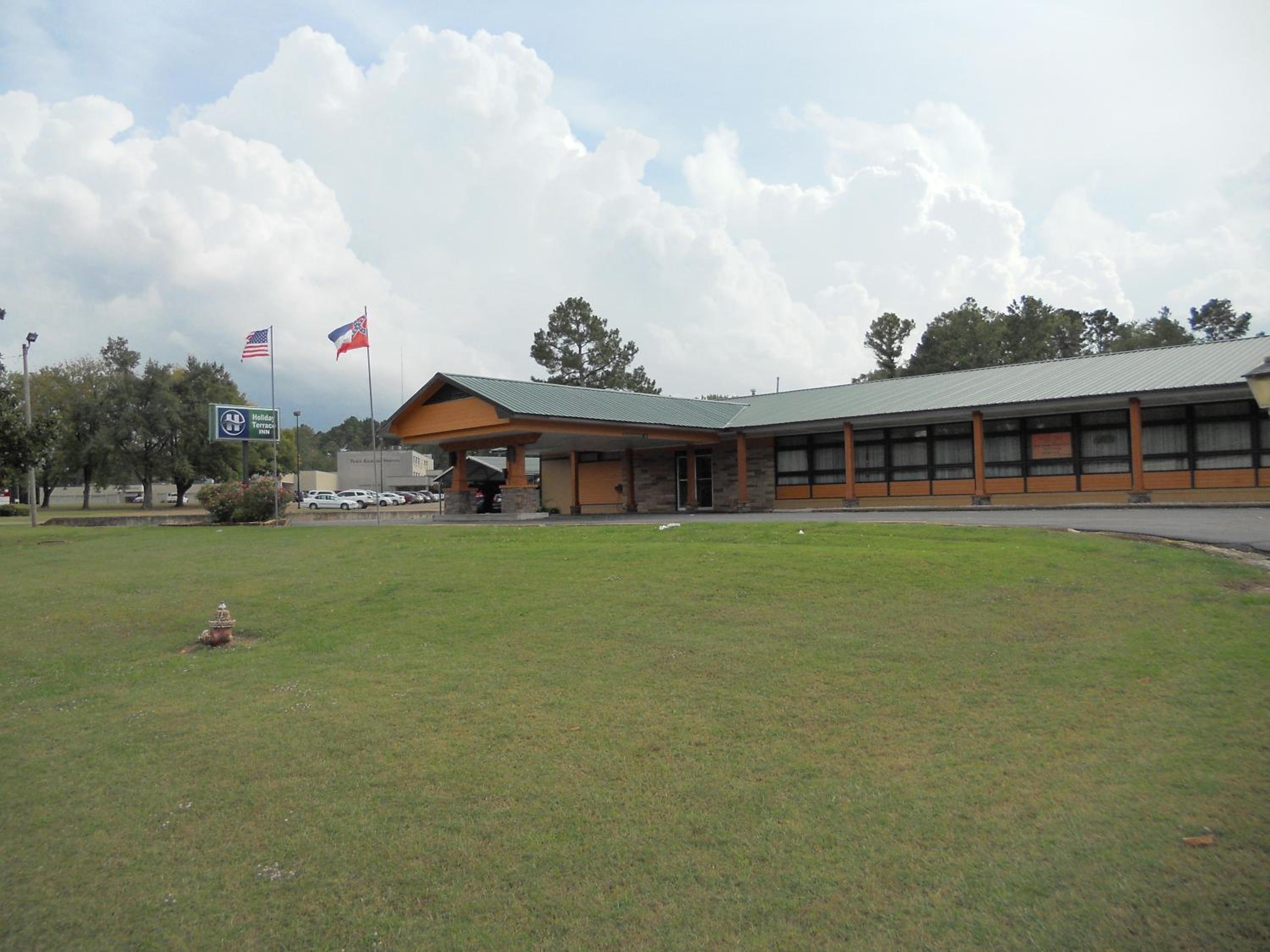 Holiday Terrace Motel