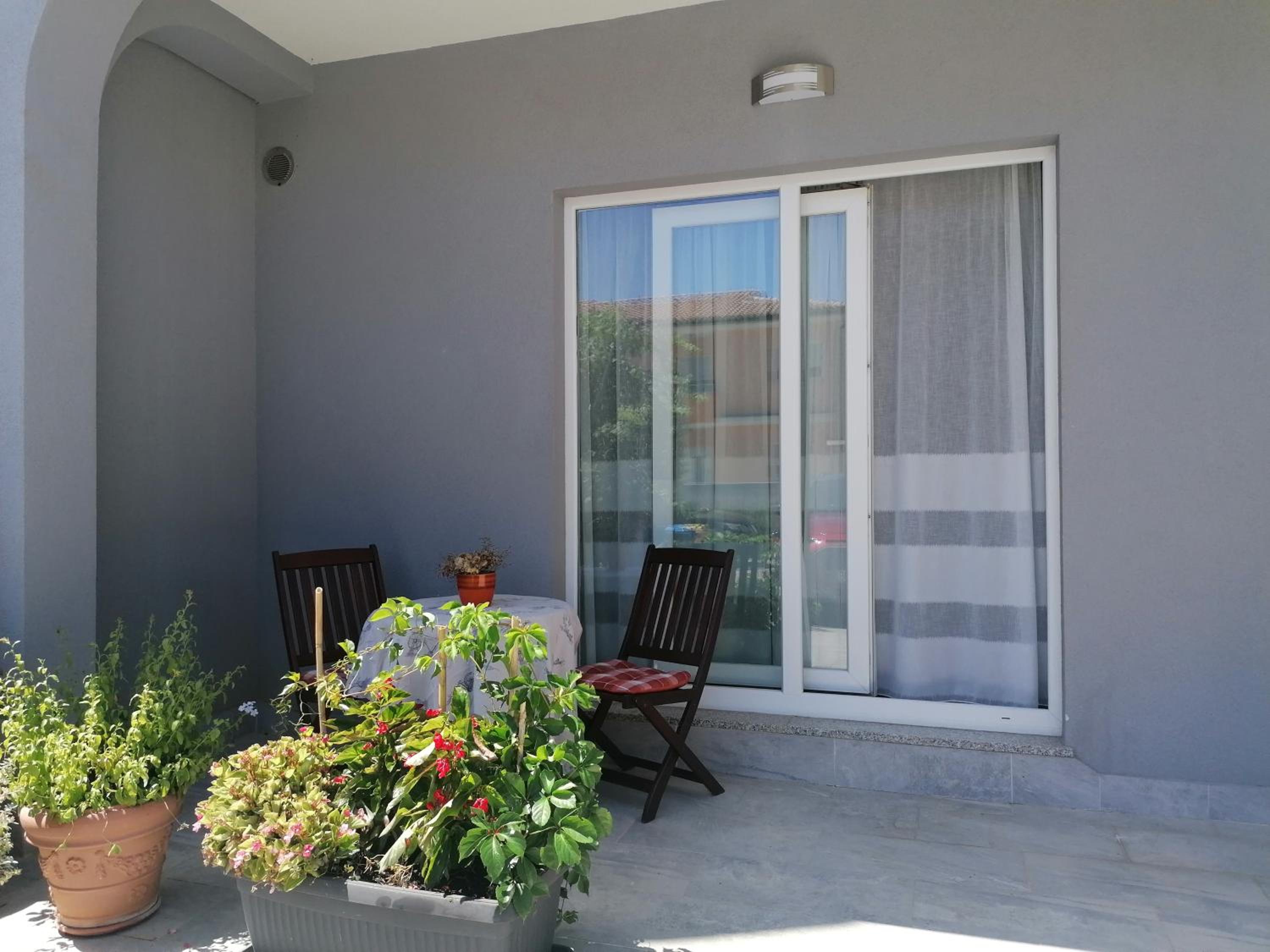 Apartman, studio and room Kata view 5