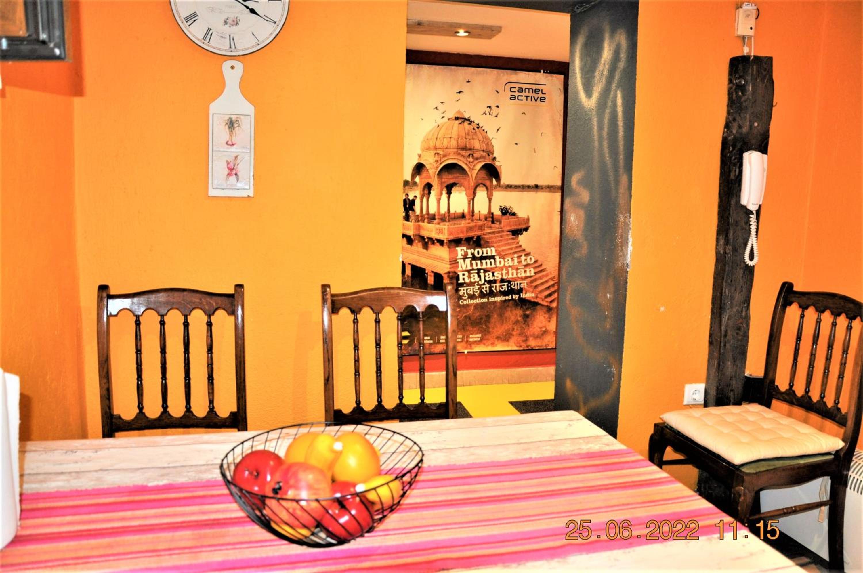 Central House for up to 20 Guests Entire Place