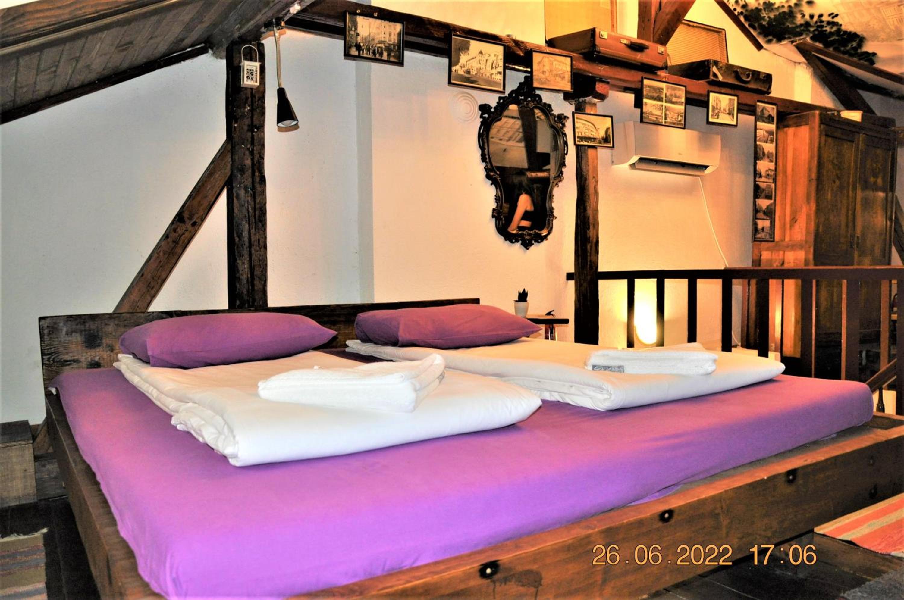 Central House for up to 20 Guests Entire Place
