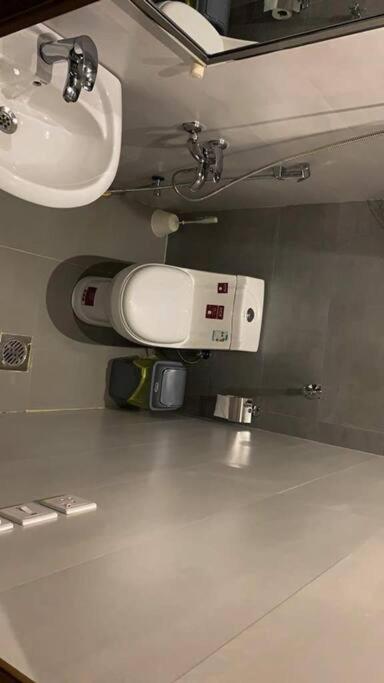 1-bedroom apartment with underground parking
