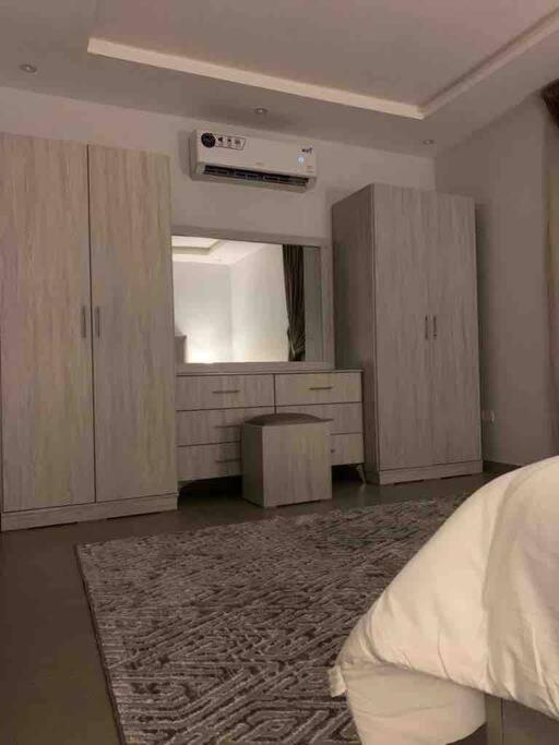1-bedroom apartment with underground parking