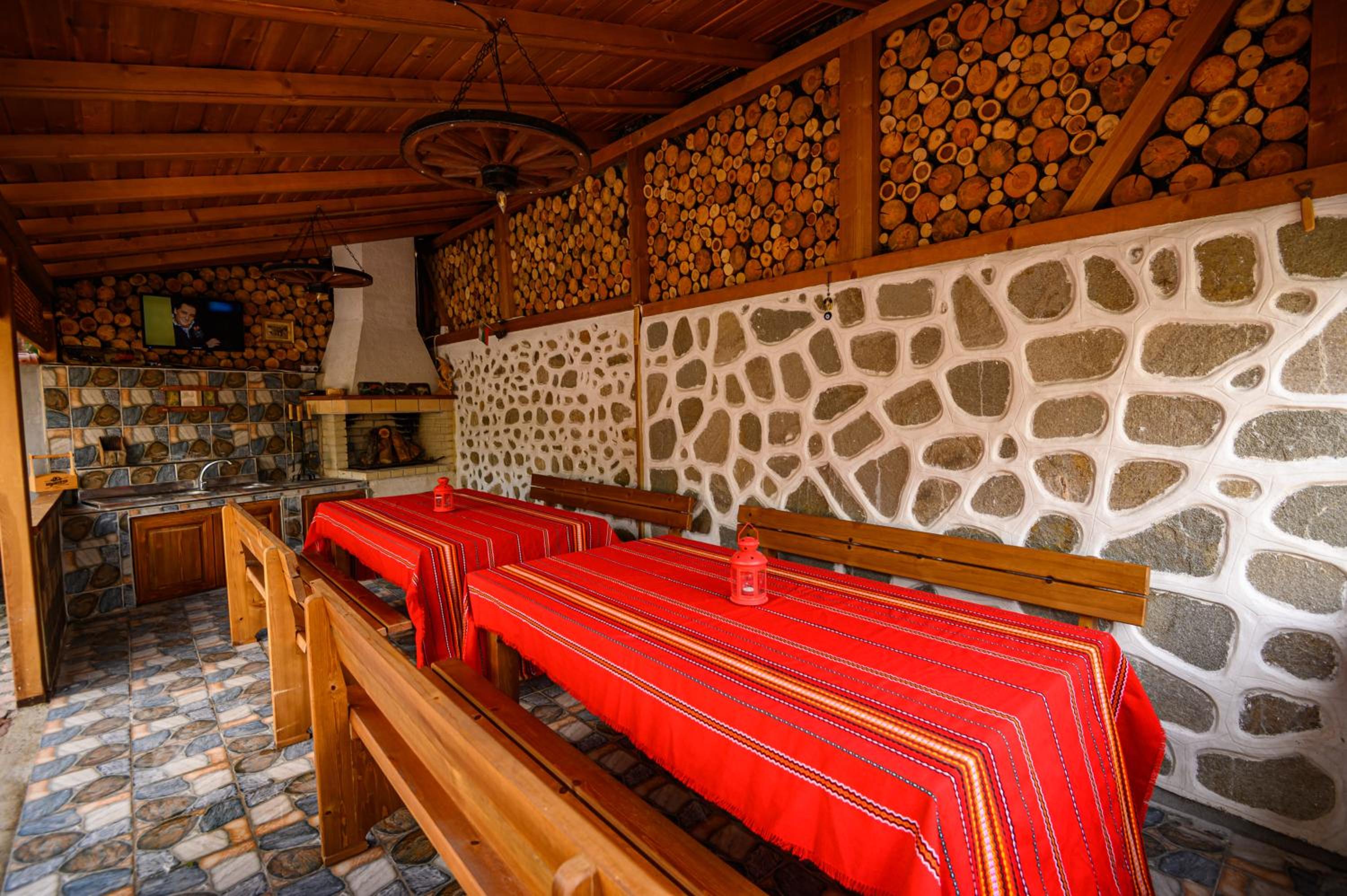 Guest House Dinaya
