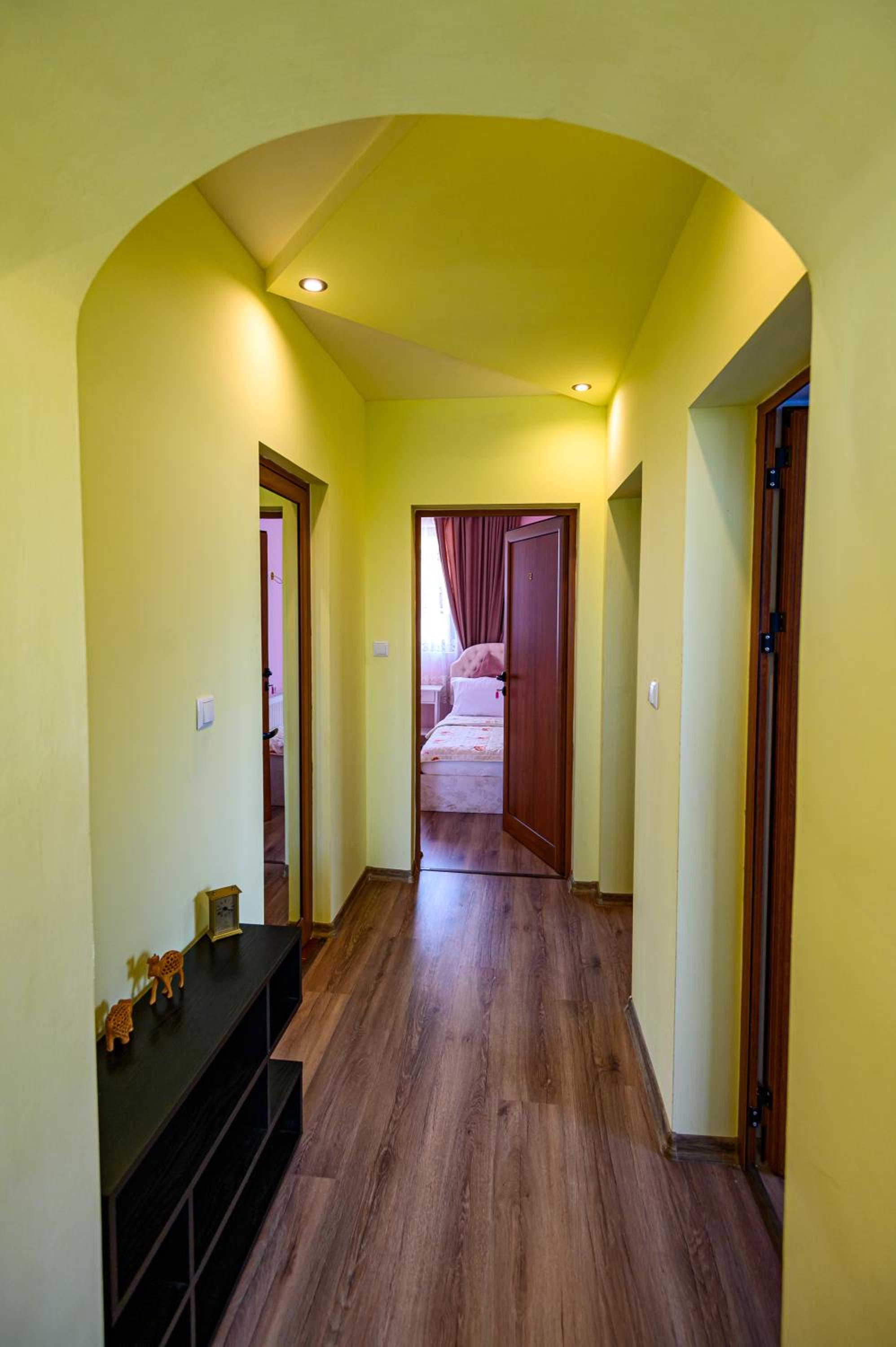Guest House Dinaya