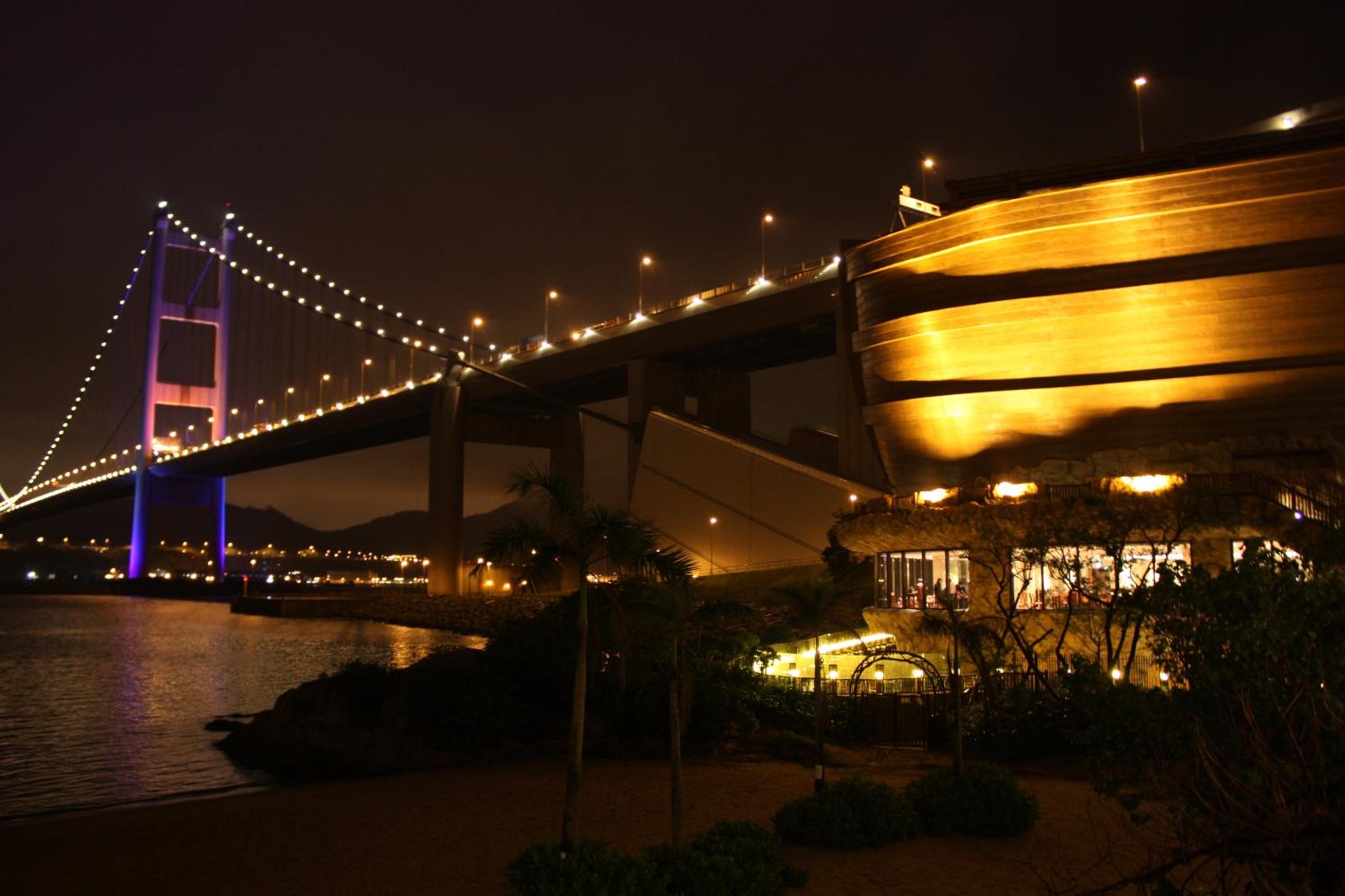 Noah’s Ark Hotel & Resort