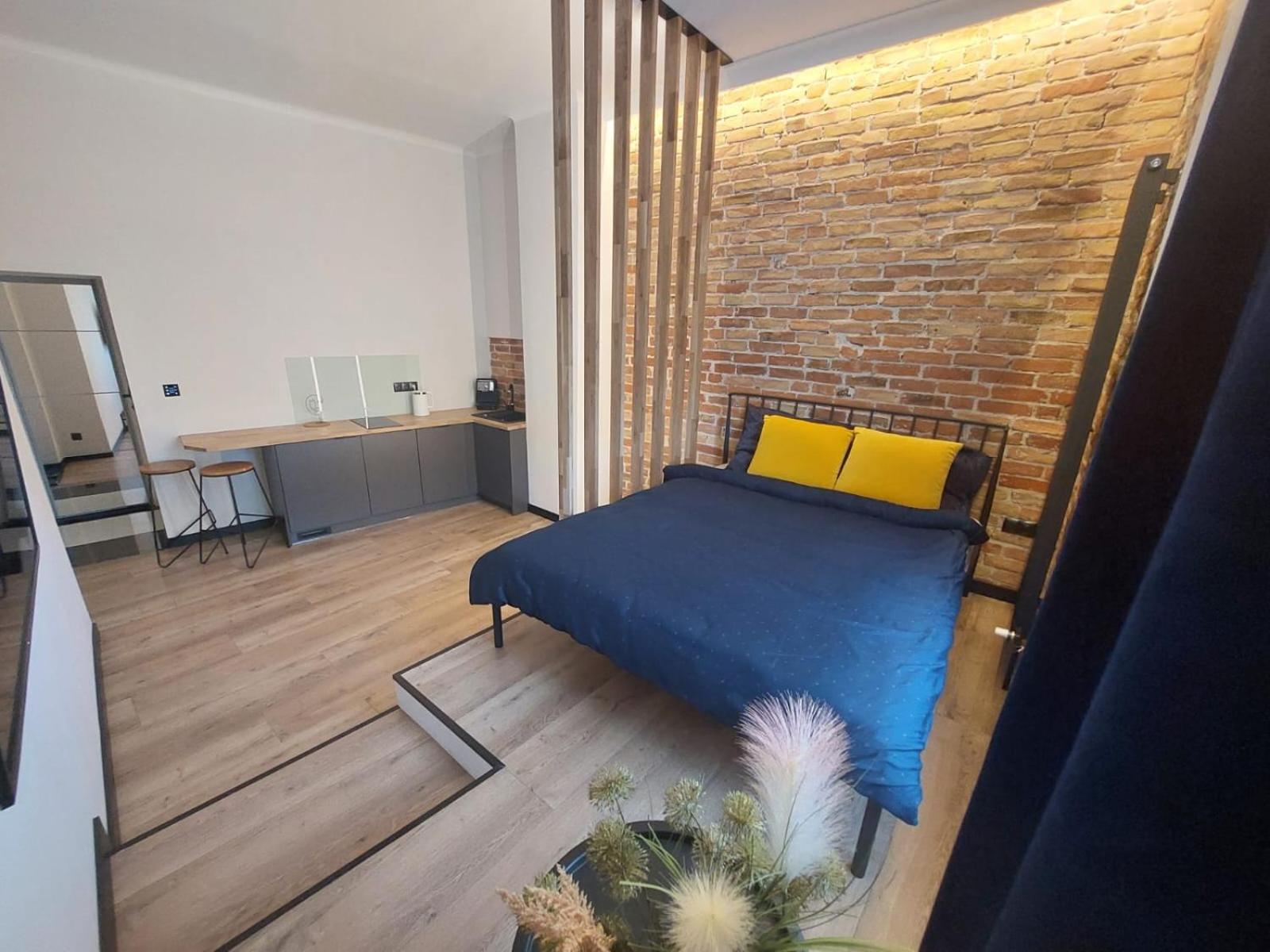 Sparrow Apartment