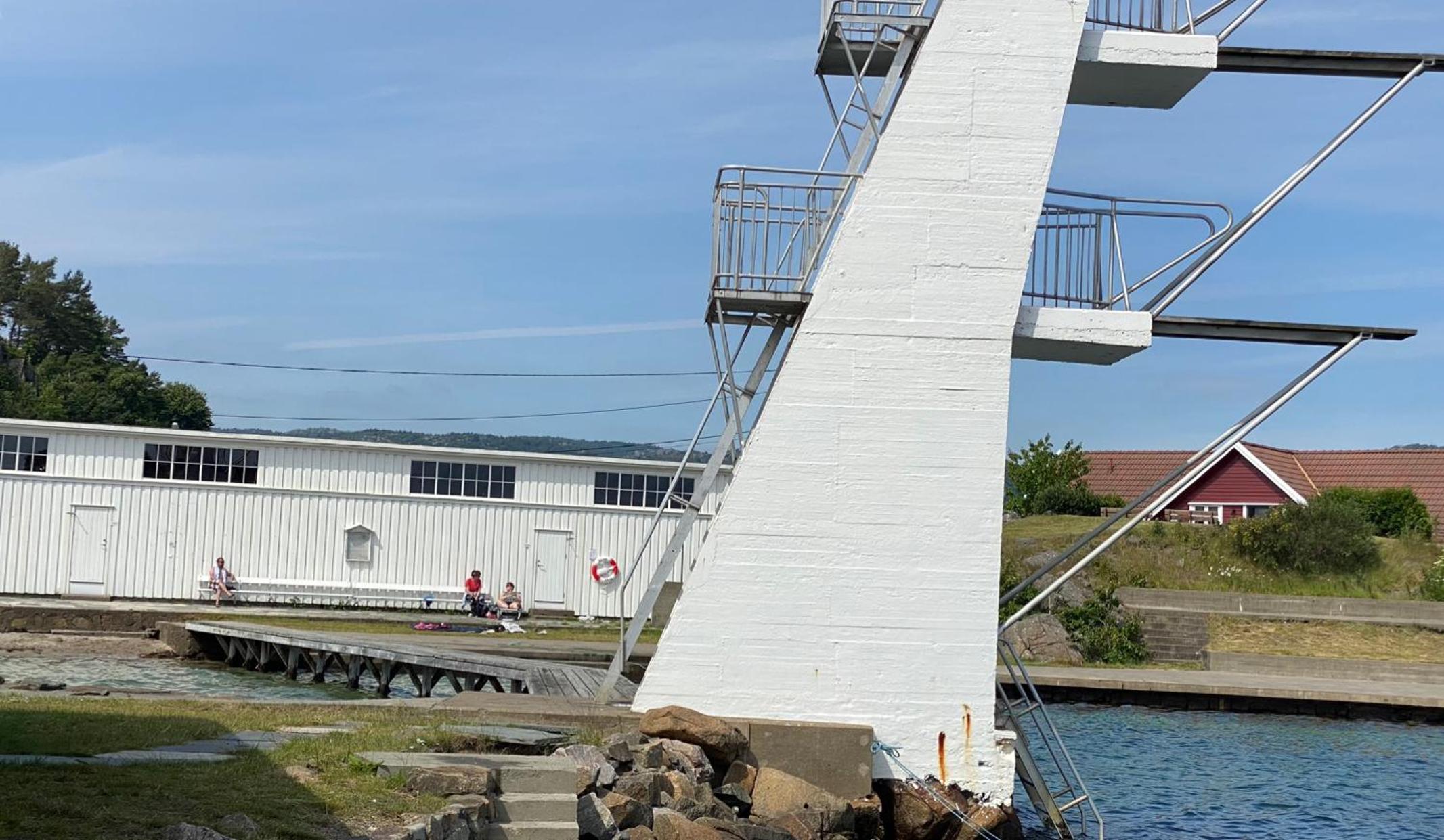 Sentral leilighet i 3. etg. Sørvendt med utsikt view 5