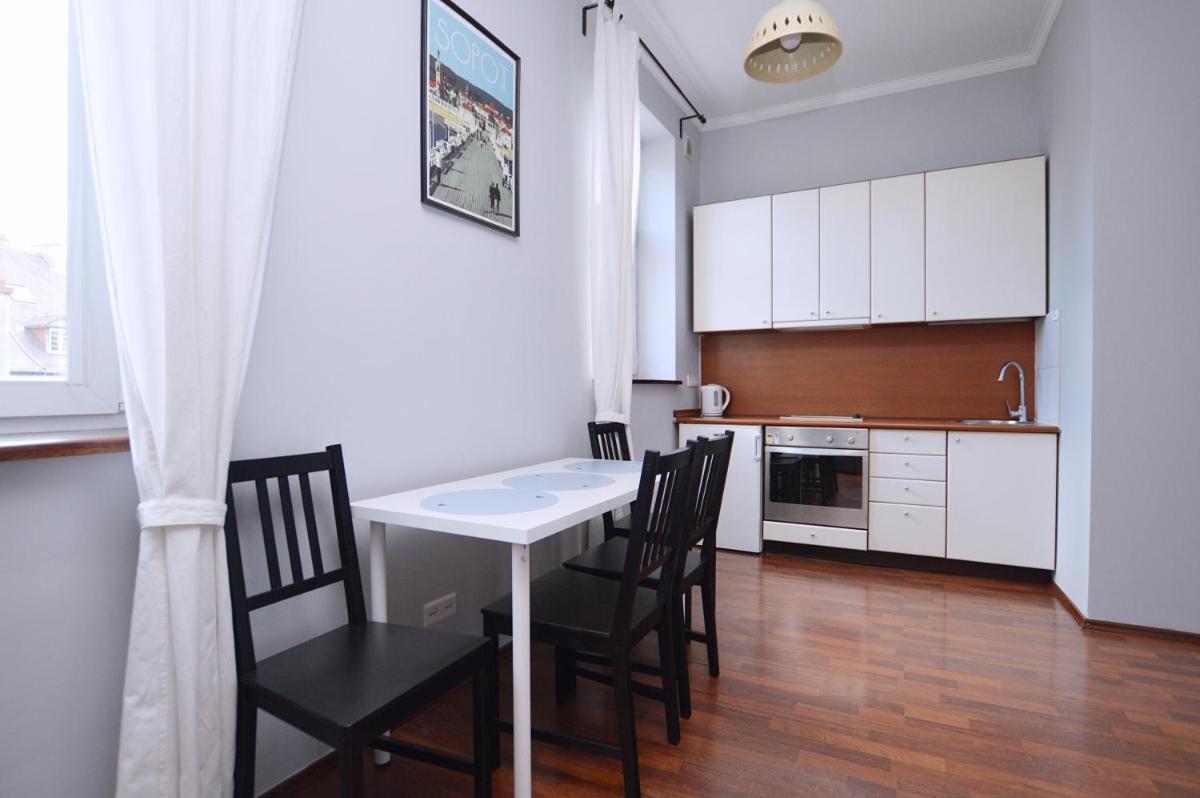 Studio Sopot Sklodowskiej-Curie view 2