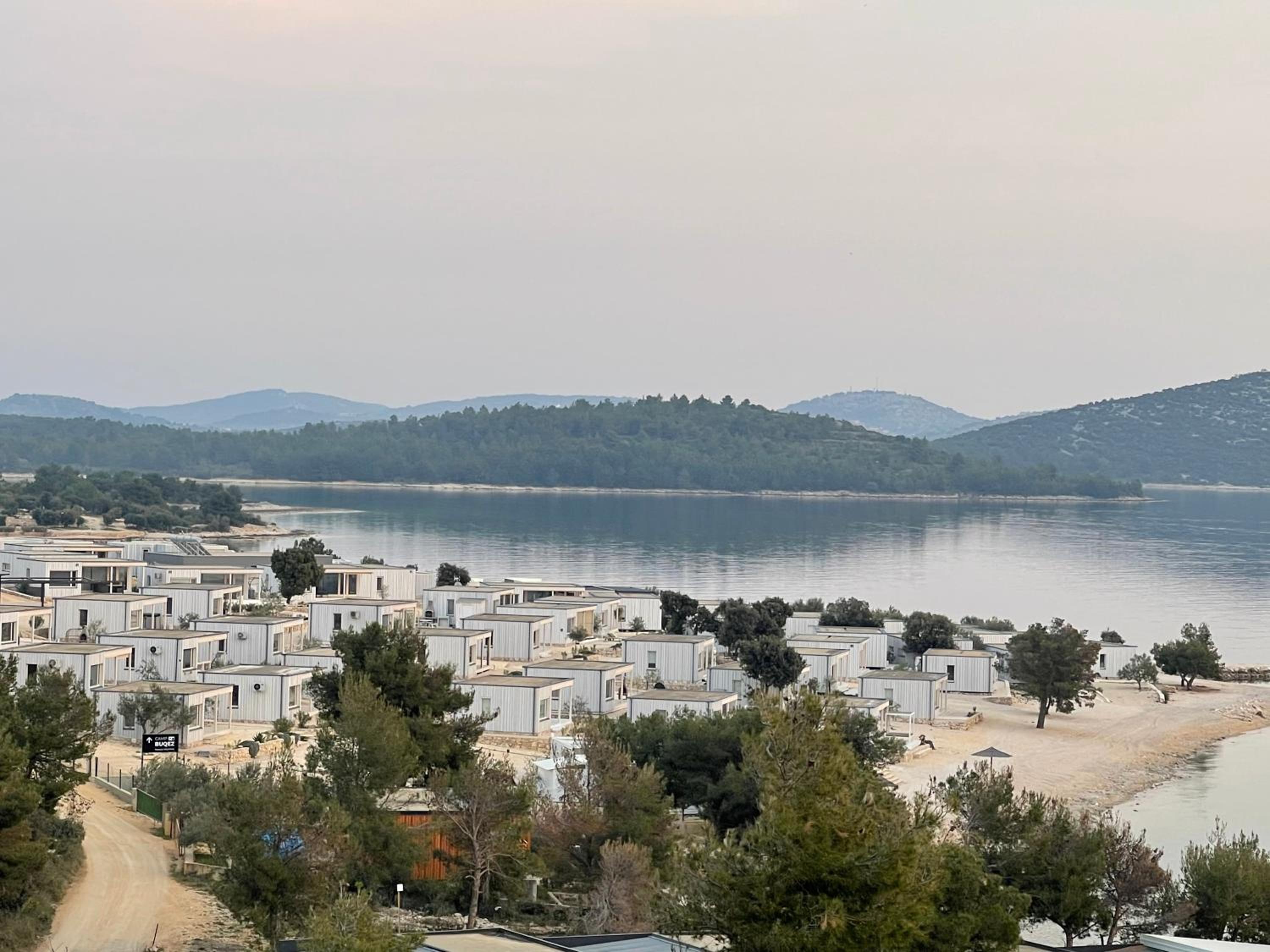 BUQEZ Eco Resort - beachfront 20 & House 42