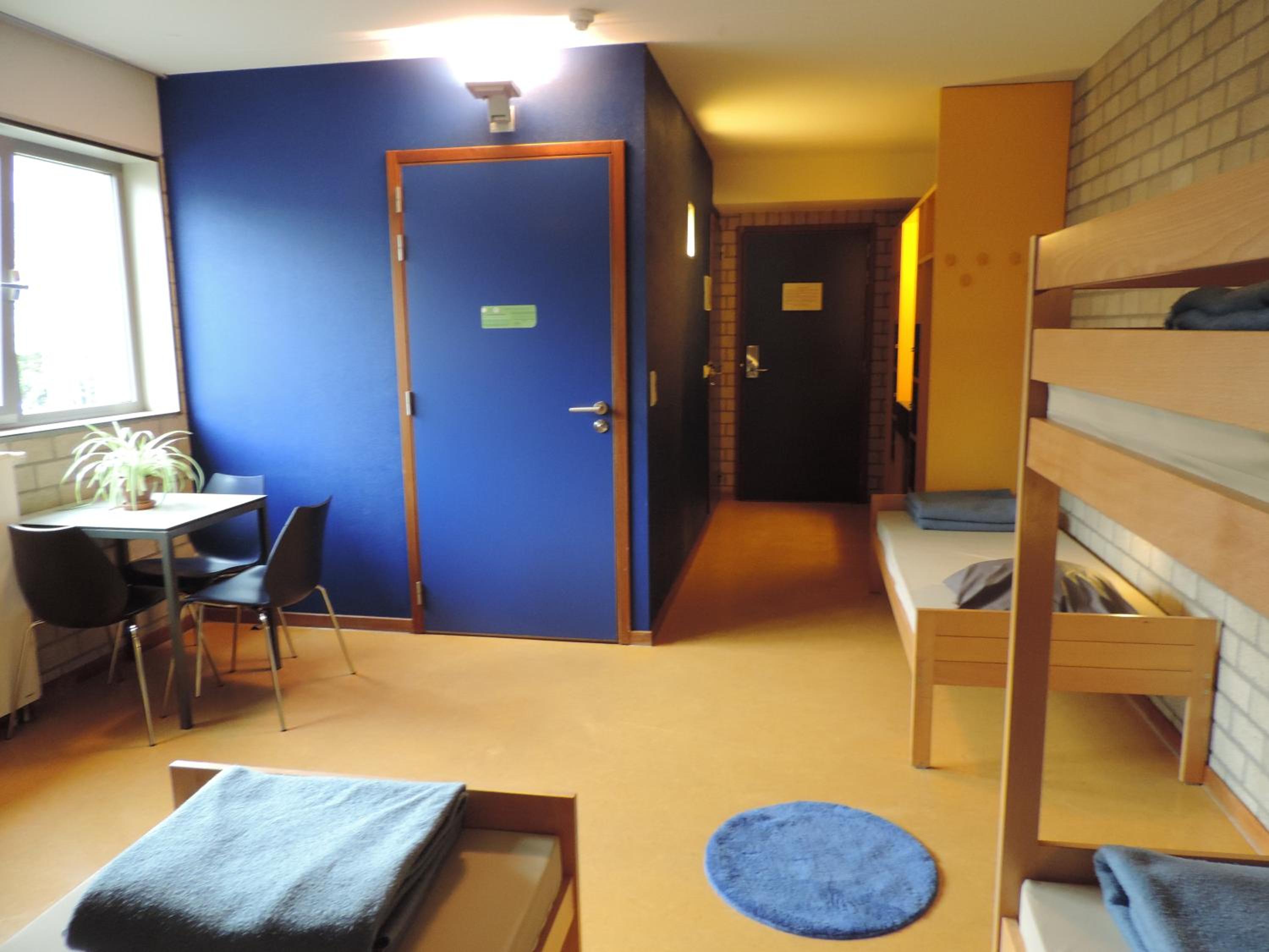 Photo 6
