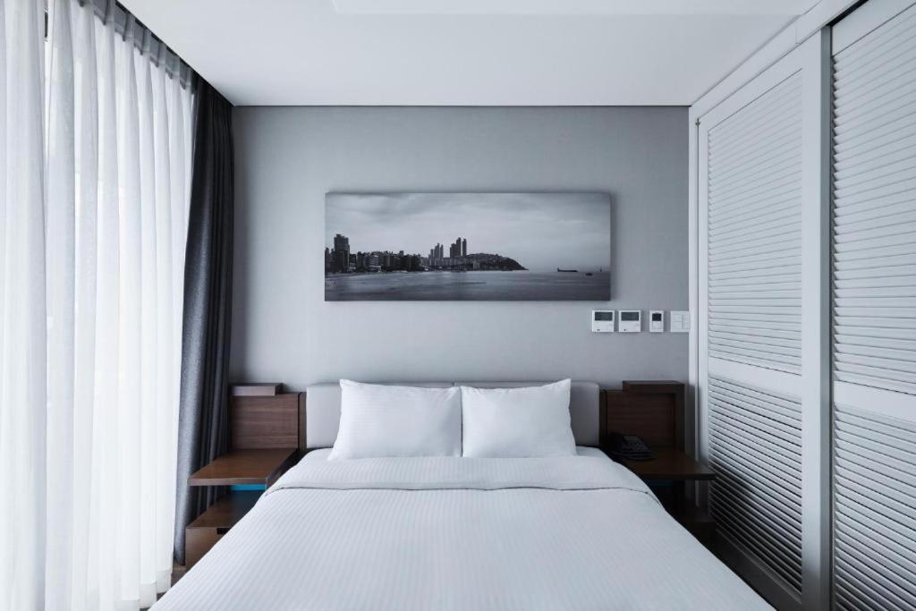 Felix by STX Hotel & Suite