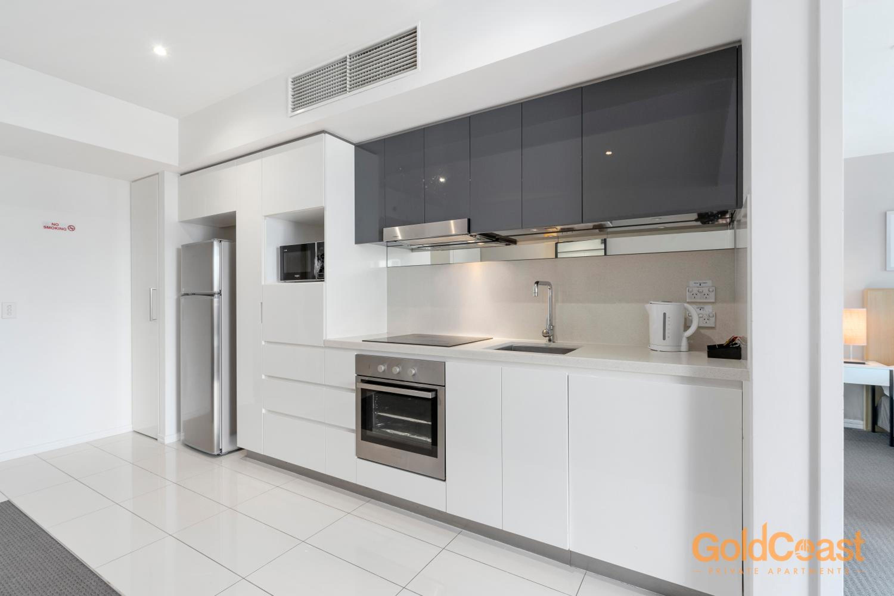 Gold Coast Private Apartments - H Residences, Surfers Paradise