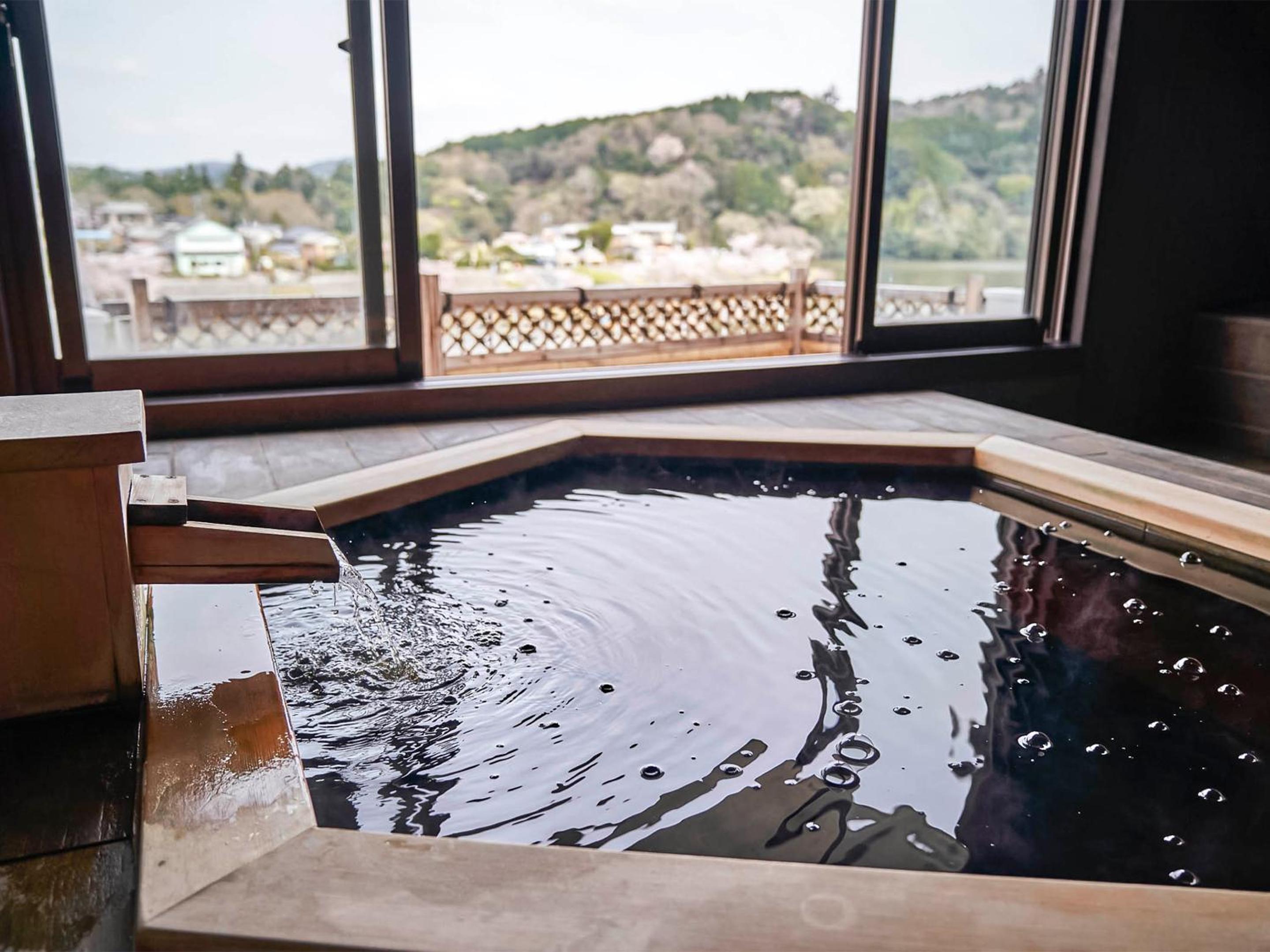 Kameyama Onsen Hotel