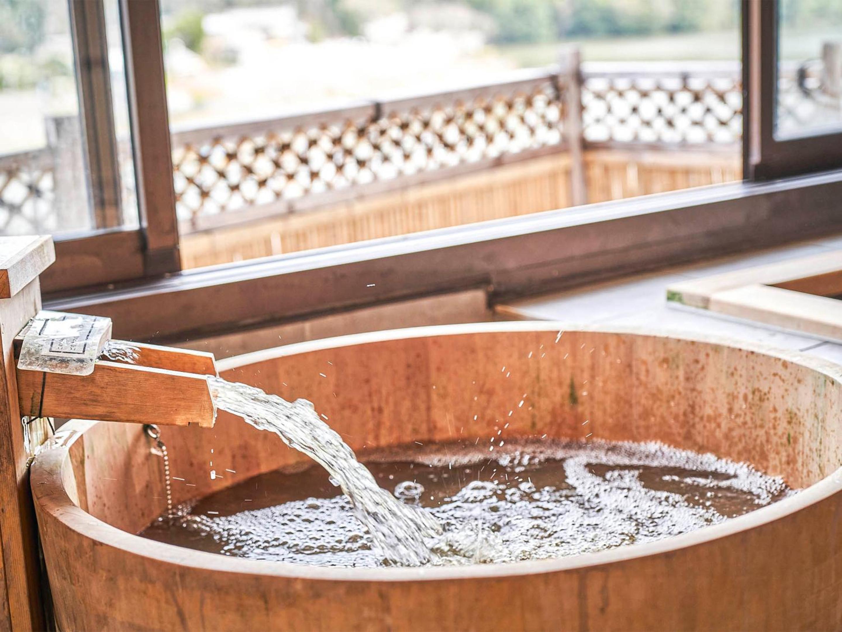 Kameyama Onsen Hotel