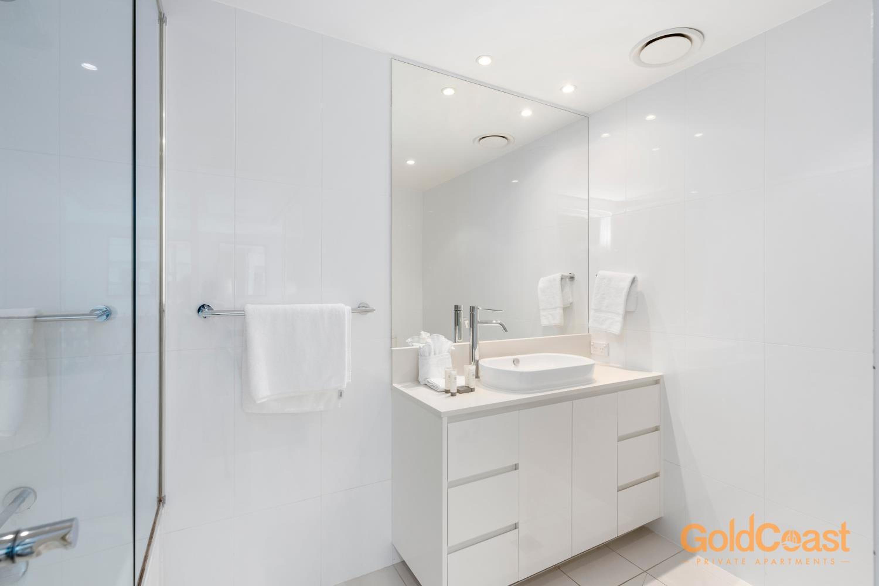 Gold Coast Private Apartments - H Residences, Surfers Paradise