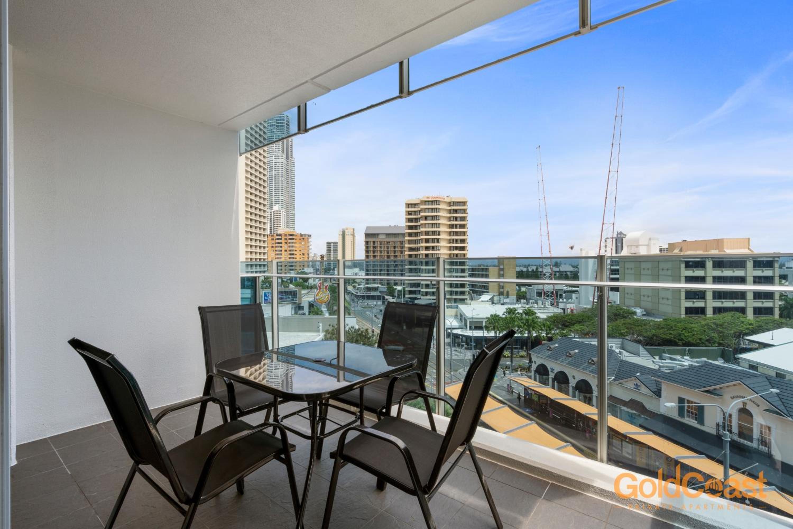 Gold Coast Private Apartments - H Residences, Surfers Paradise
