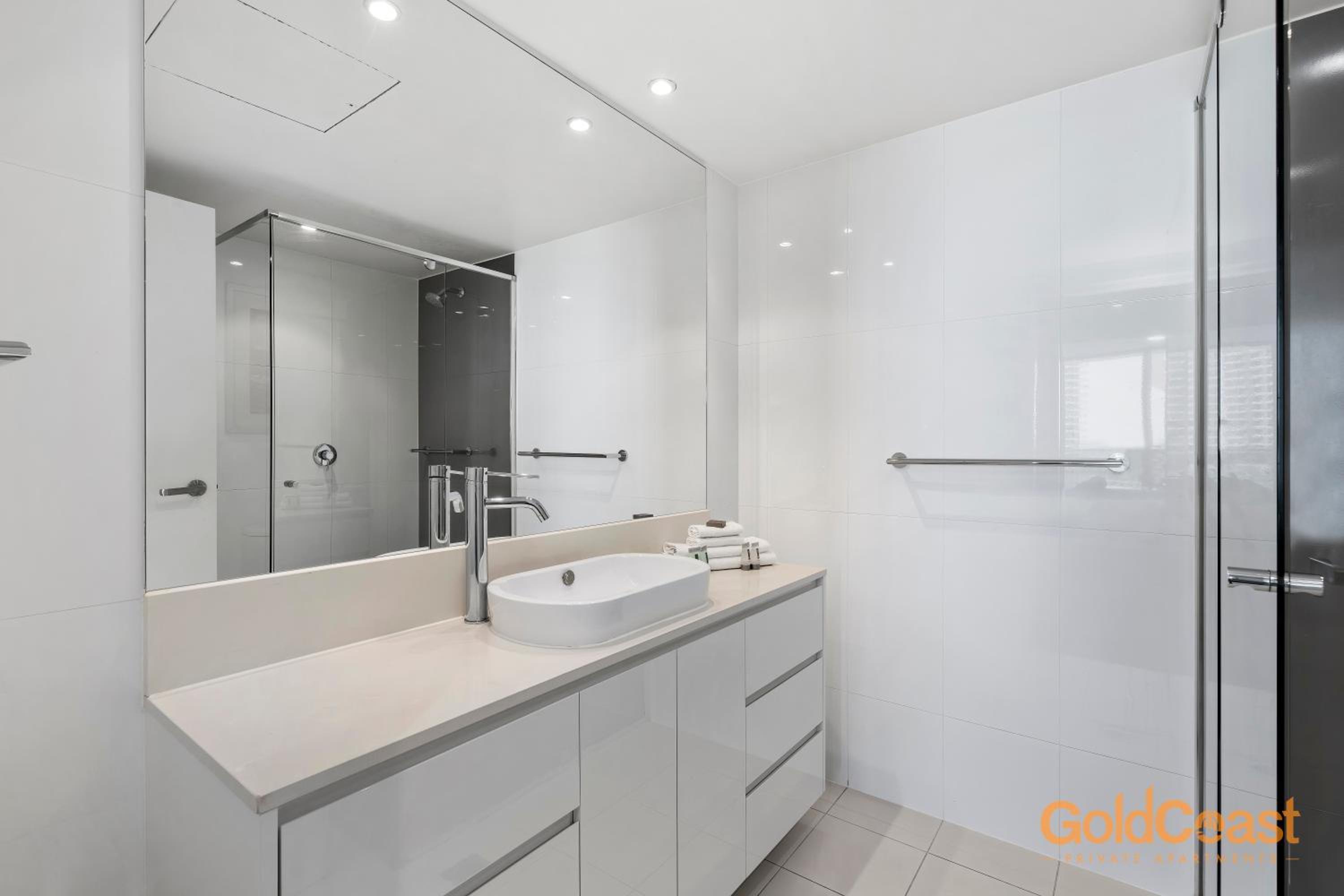 Gold Coast Private Apartments - H Residences, Surfers Paradise