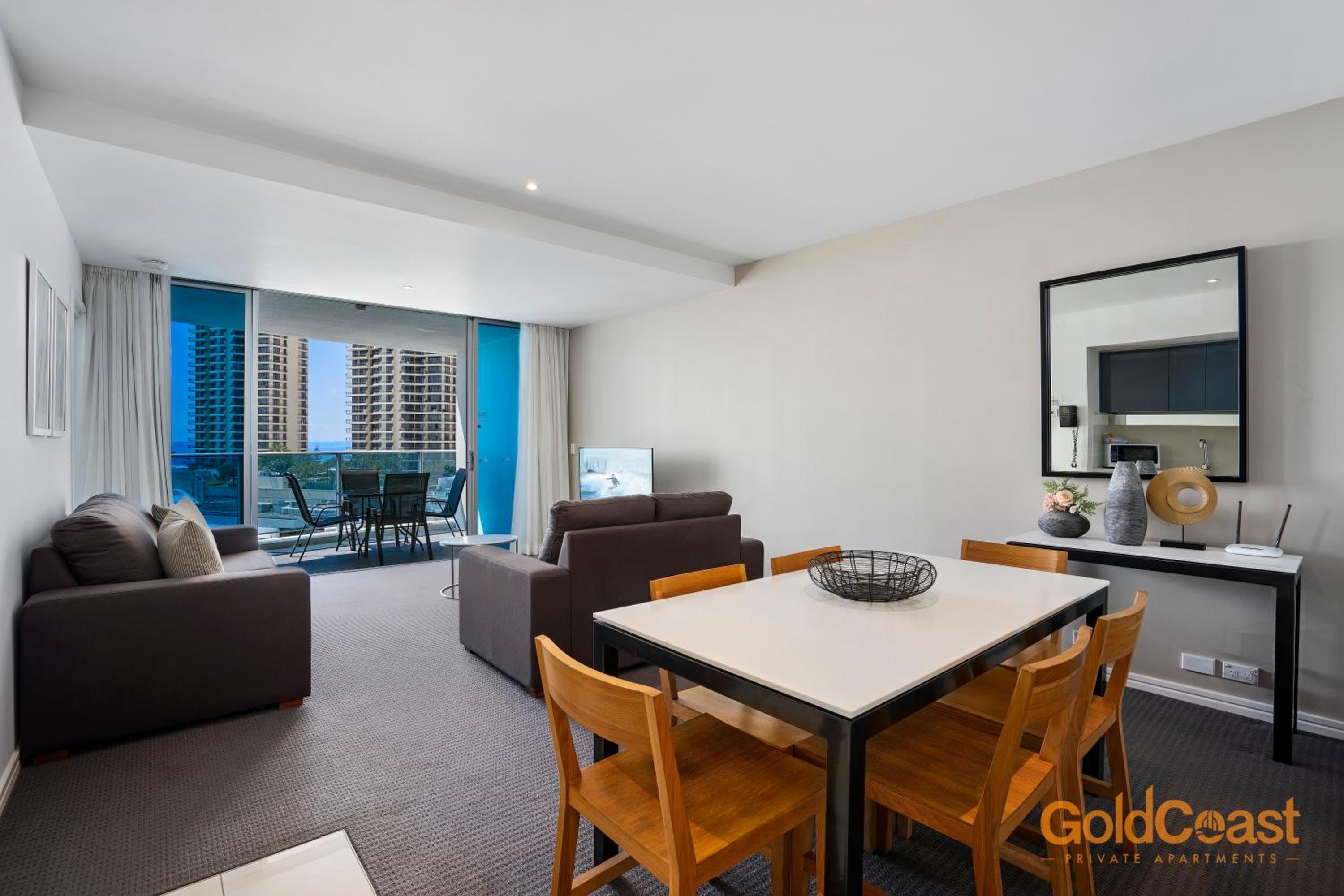 Gold Coast Private Apartments - H Residences, Surfers Paradise