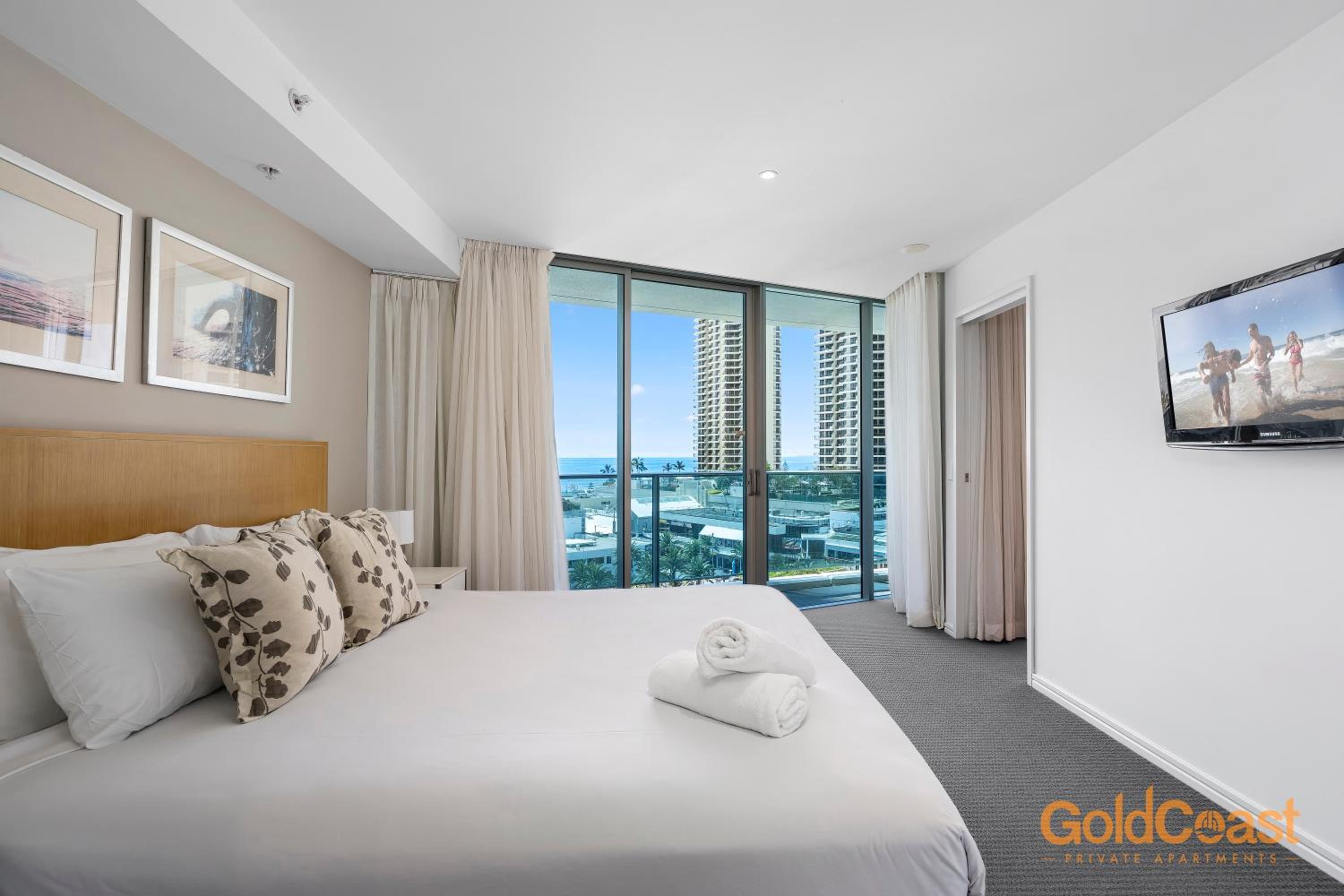 Gold Coast Private Apartments - H Residences, Surfers Paradise