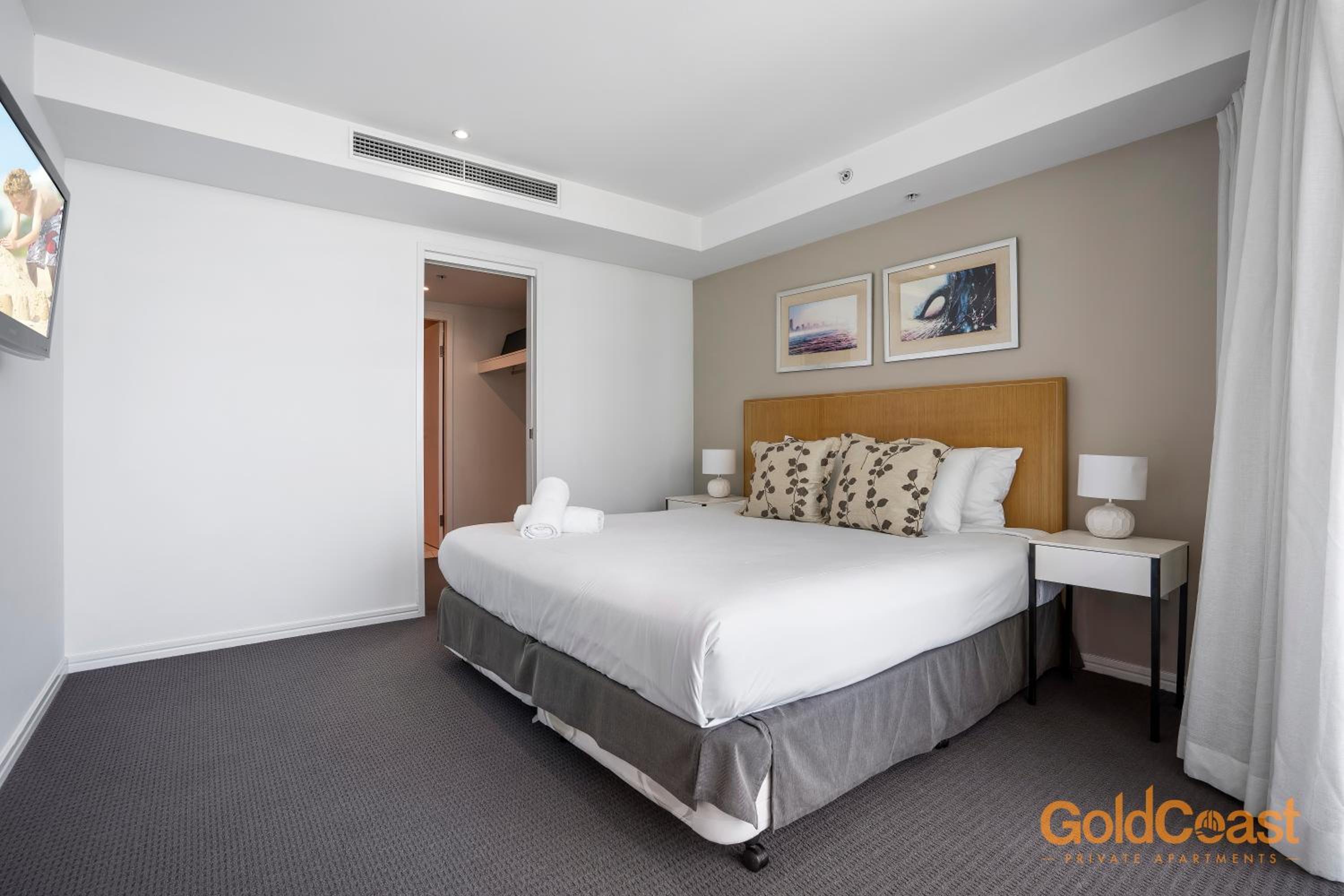 Gold Coast Private Apartments - H Residences, Surfers Paradise