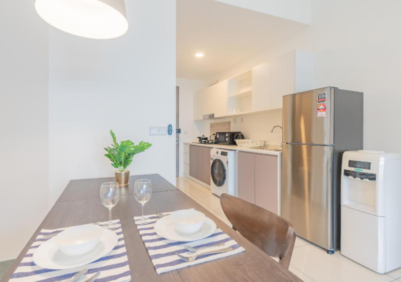 Greystone Continew Residensi