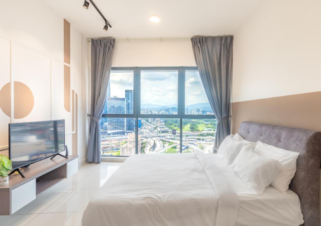 Greystone Continew Residensi