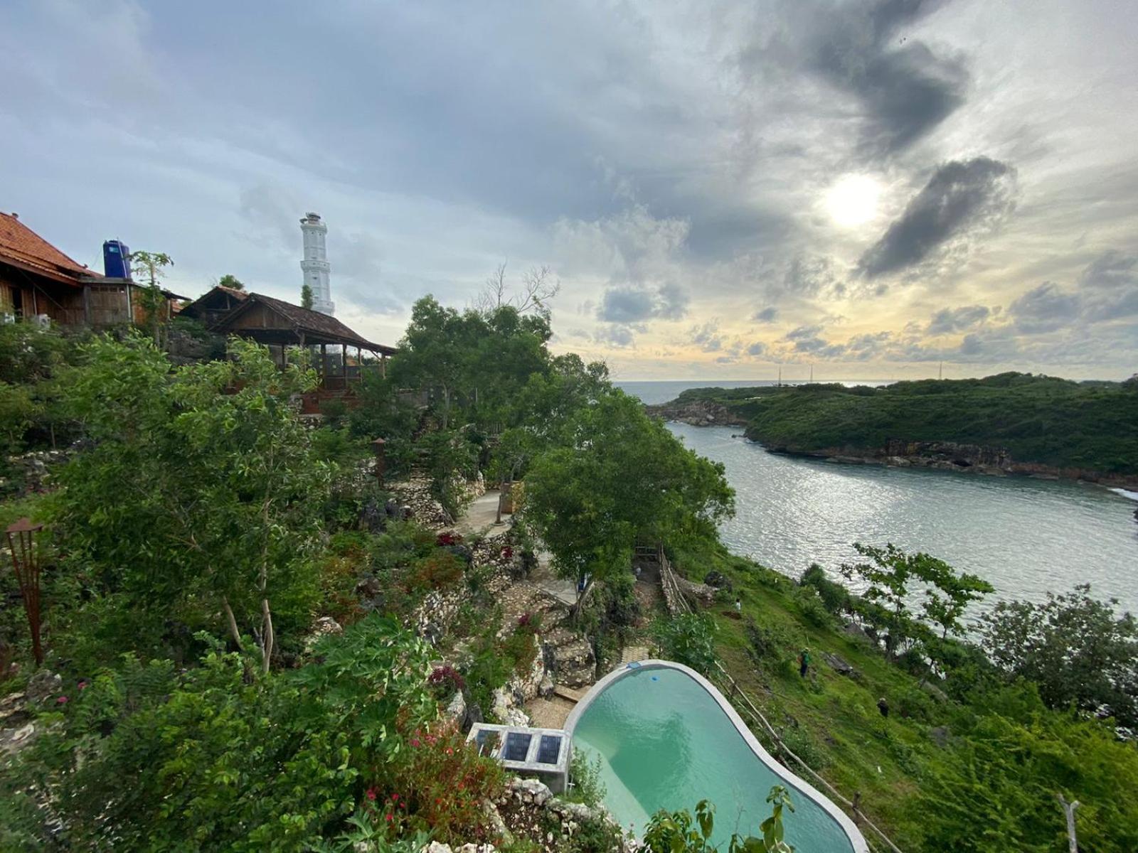Baron Hill Resort Gunung Kidul Mitra RedDoorz view 4