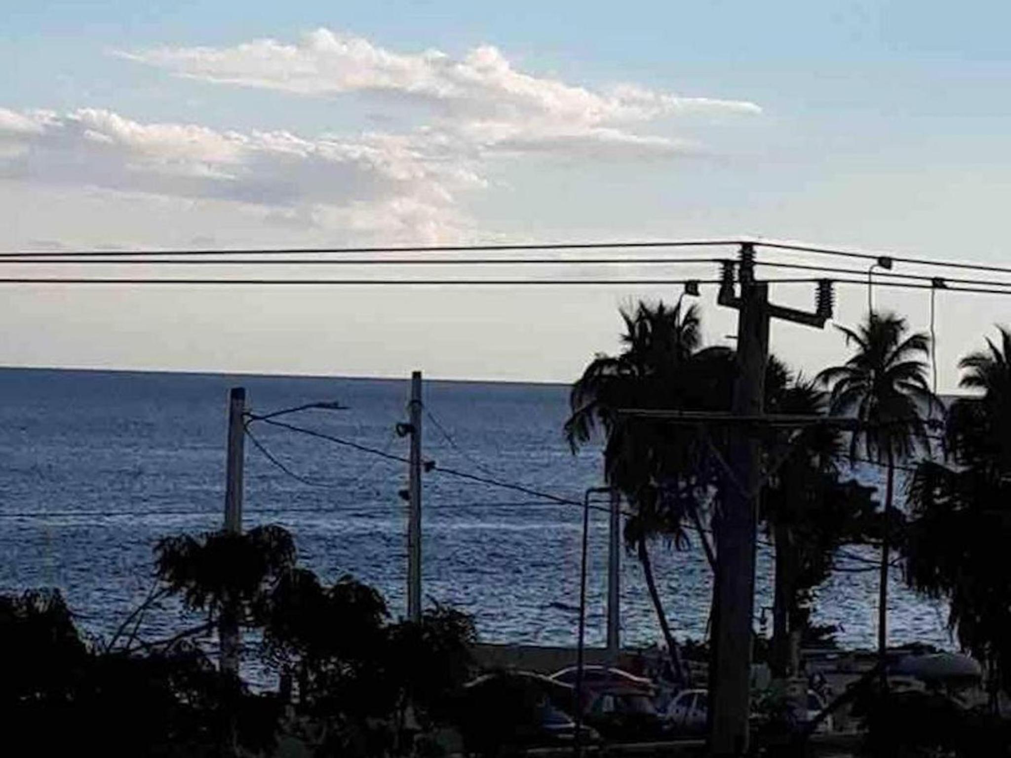 Malecon Cozy Private Room view 5