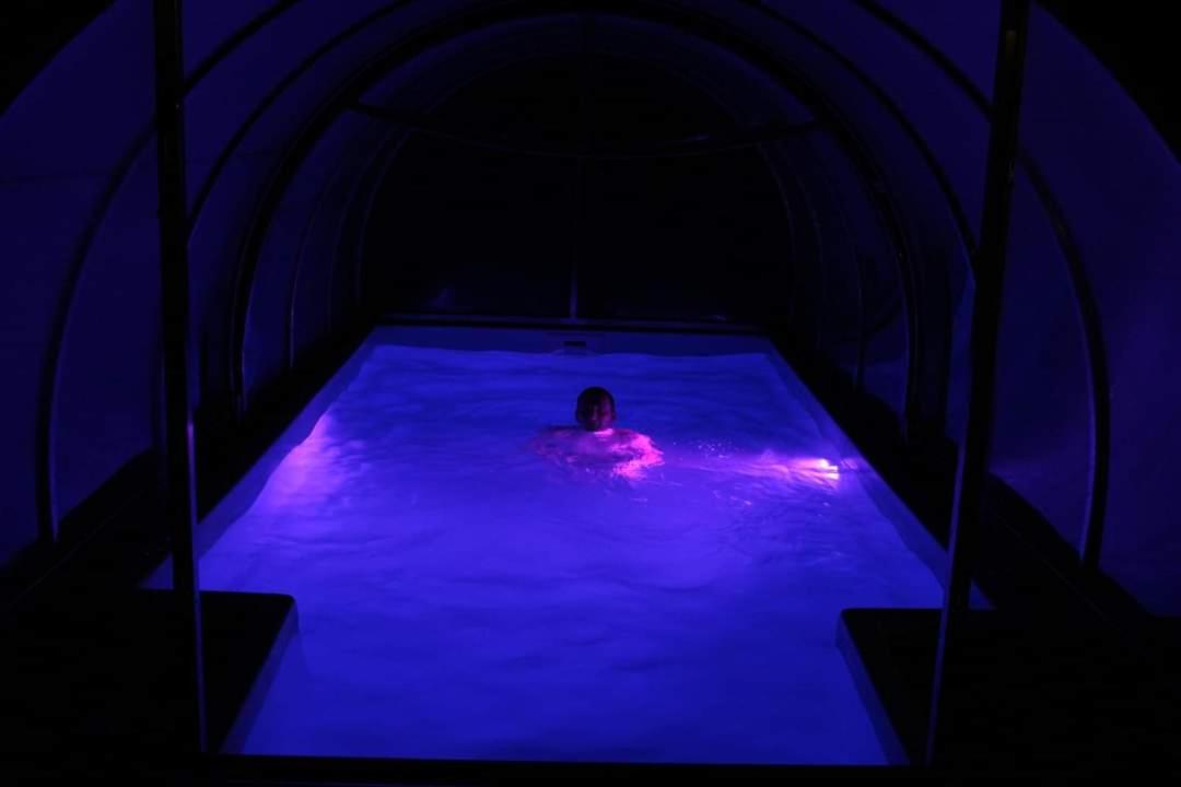 Jacuzzi