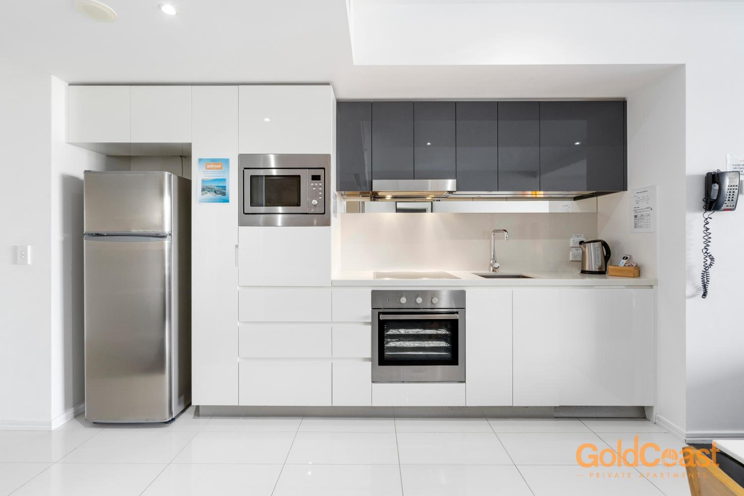 Gold Coast Private Apartments - H Residences, Surfers Paradise