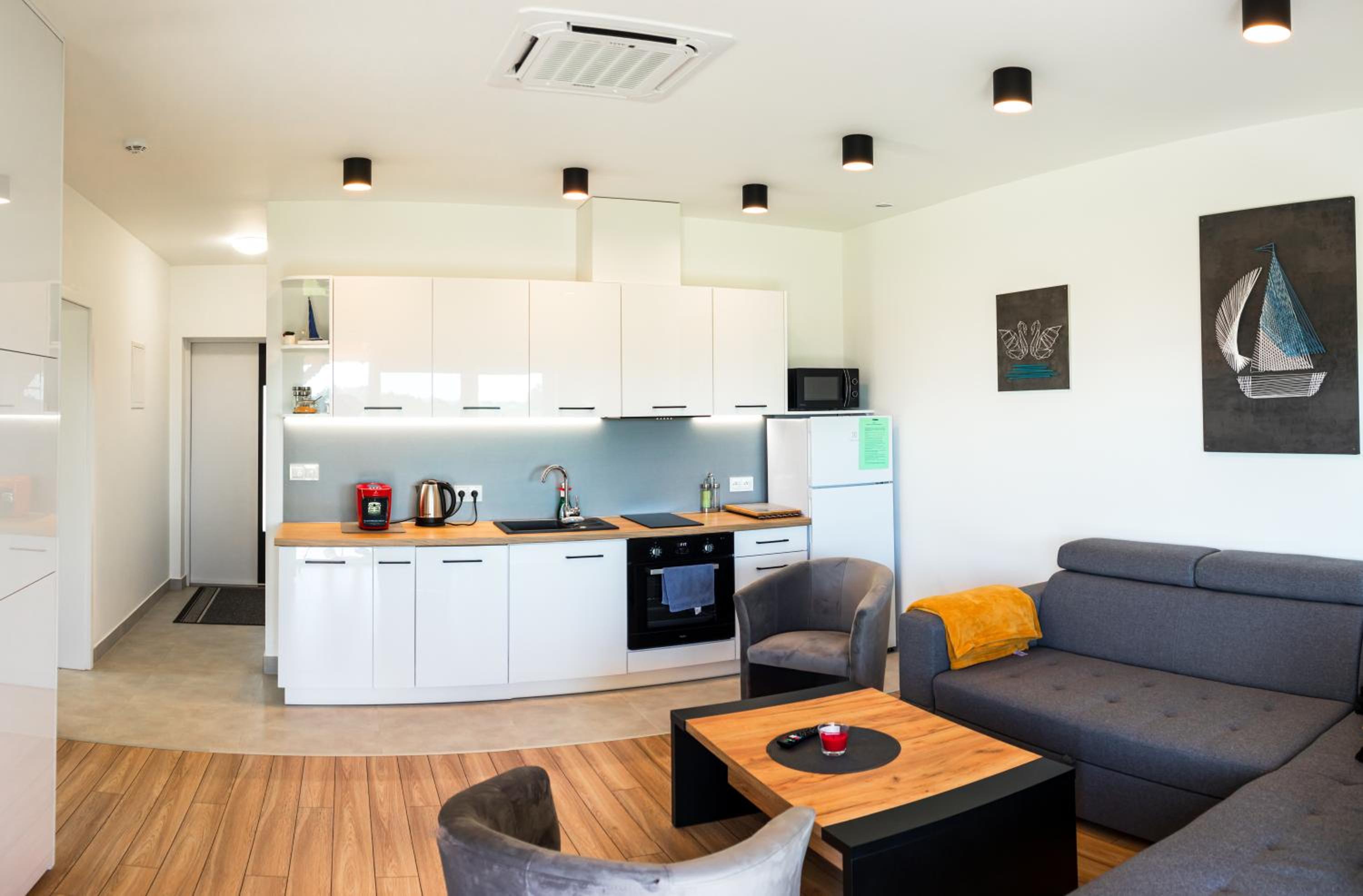 Wilk Zając domki Apartamenty view 3
