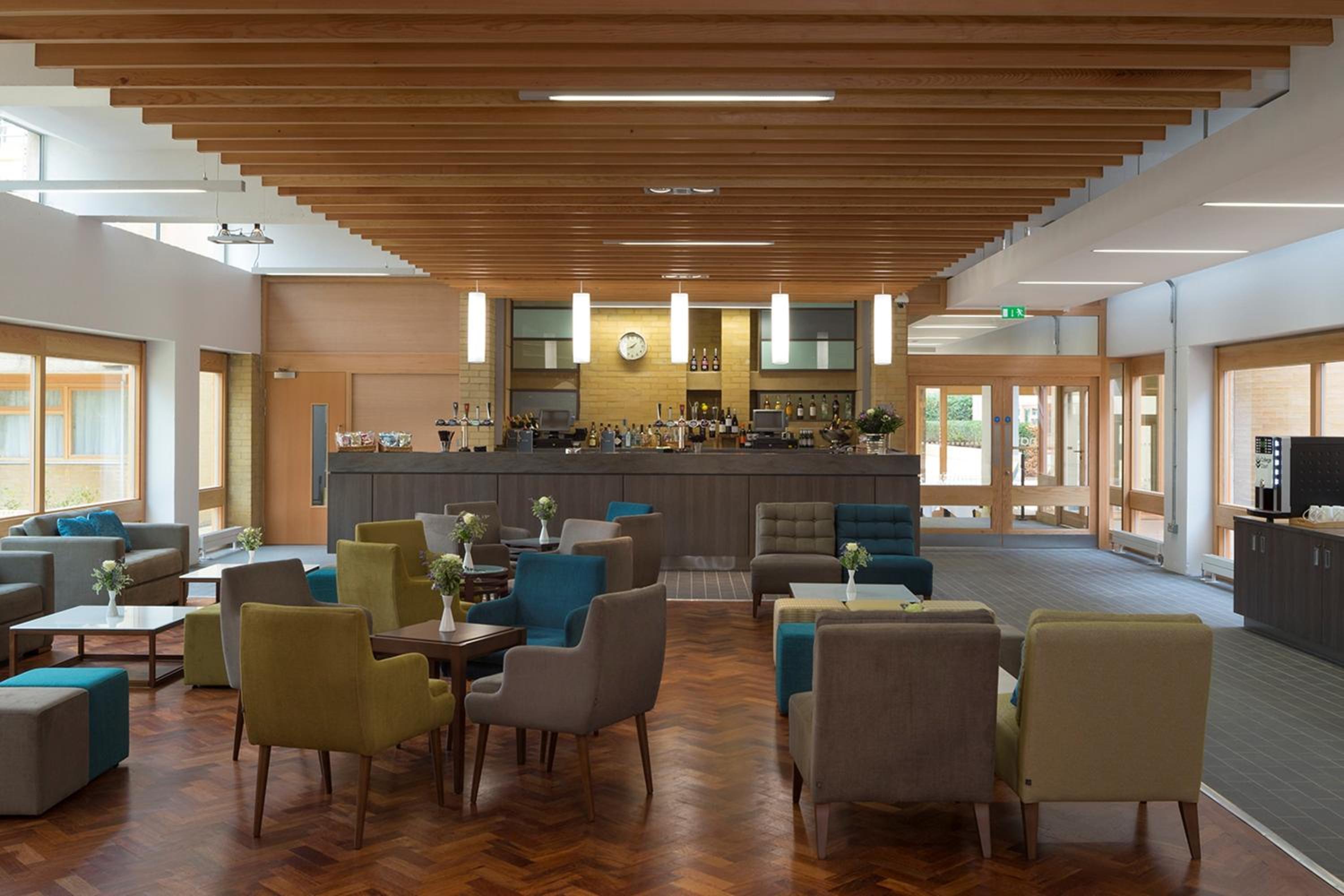 Leicester Vacations - College Court Hotel - Property Image 9