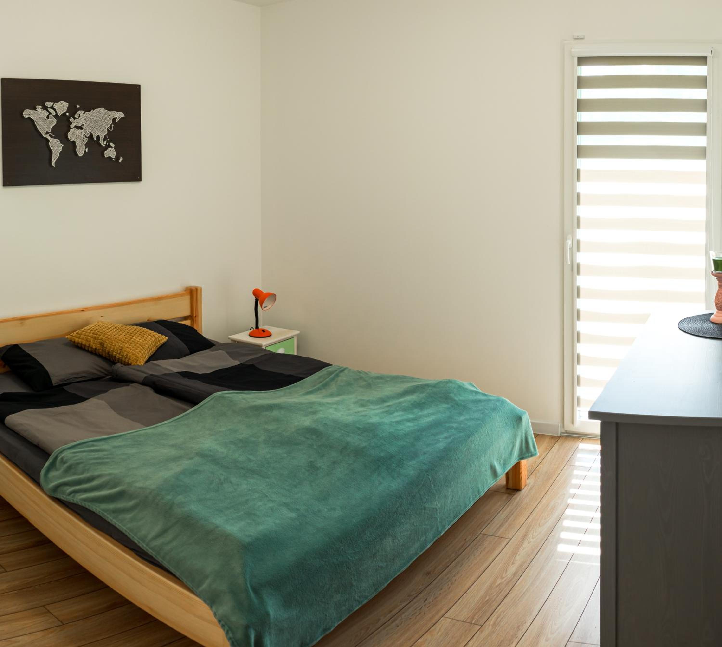 Wilk Zając domki Apartamenty view 4