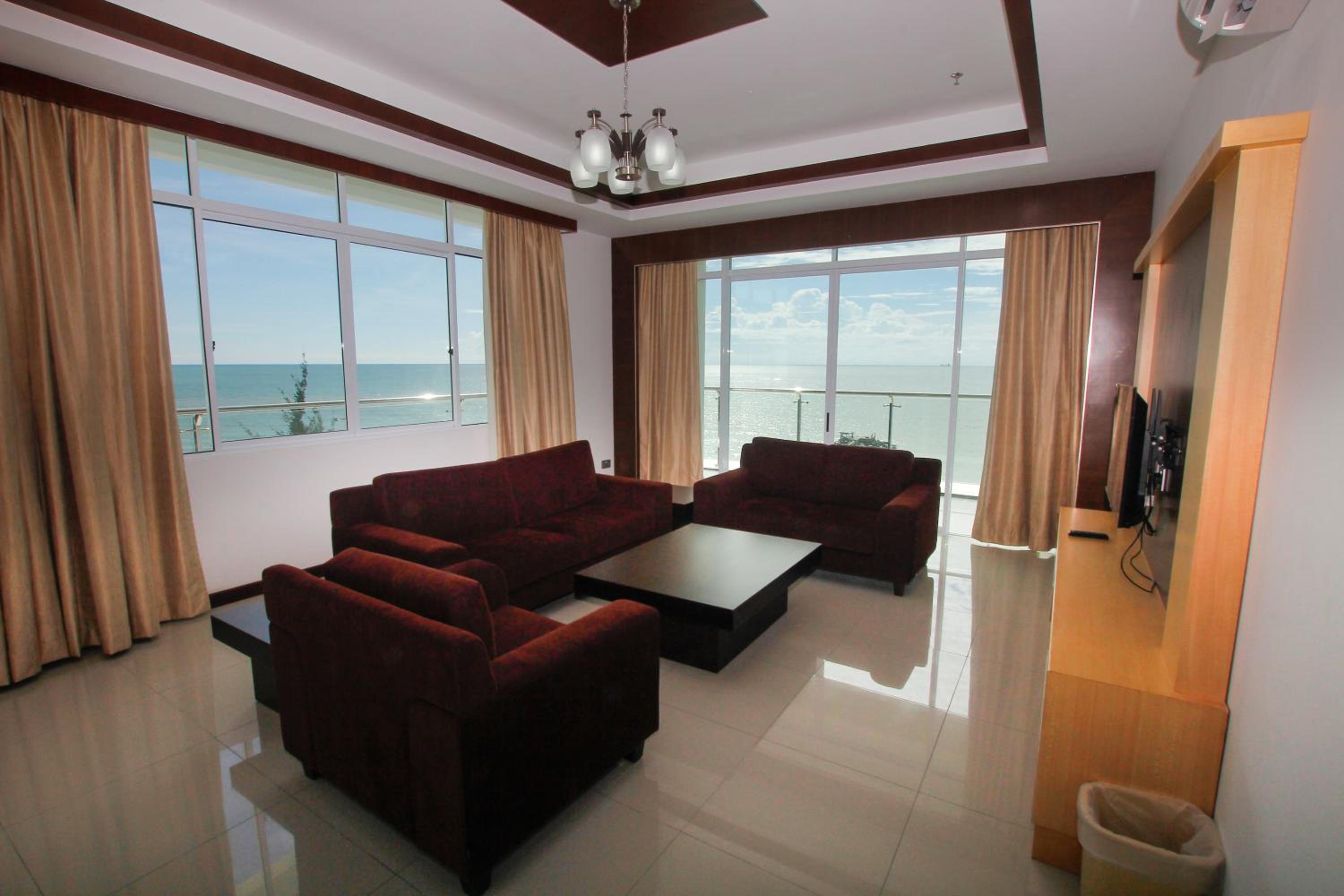 Bay Resort by Imperial Suites Miri , Diamond Tower photo 5