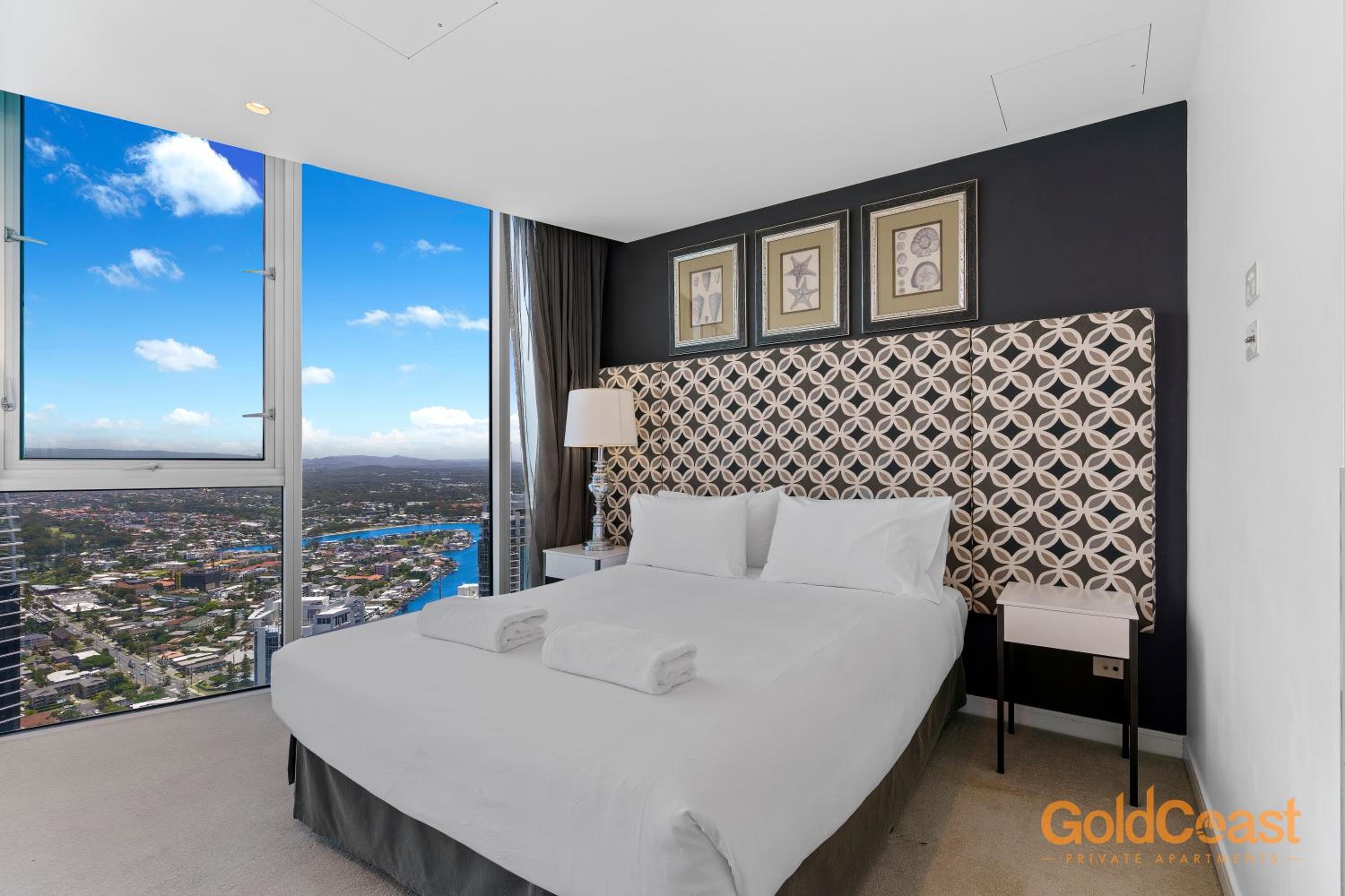 Gold Coast Private Apartments - H Residences, Surfers Paradise