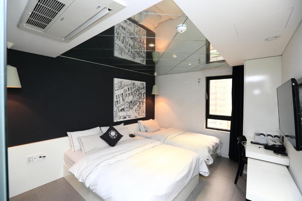 Jeju Vacations - Jeju Cullinan Hotel - Property Image 3