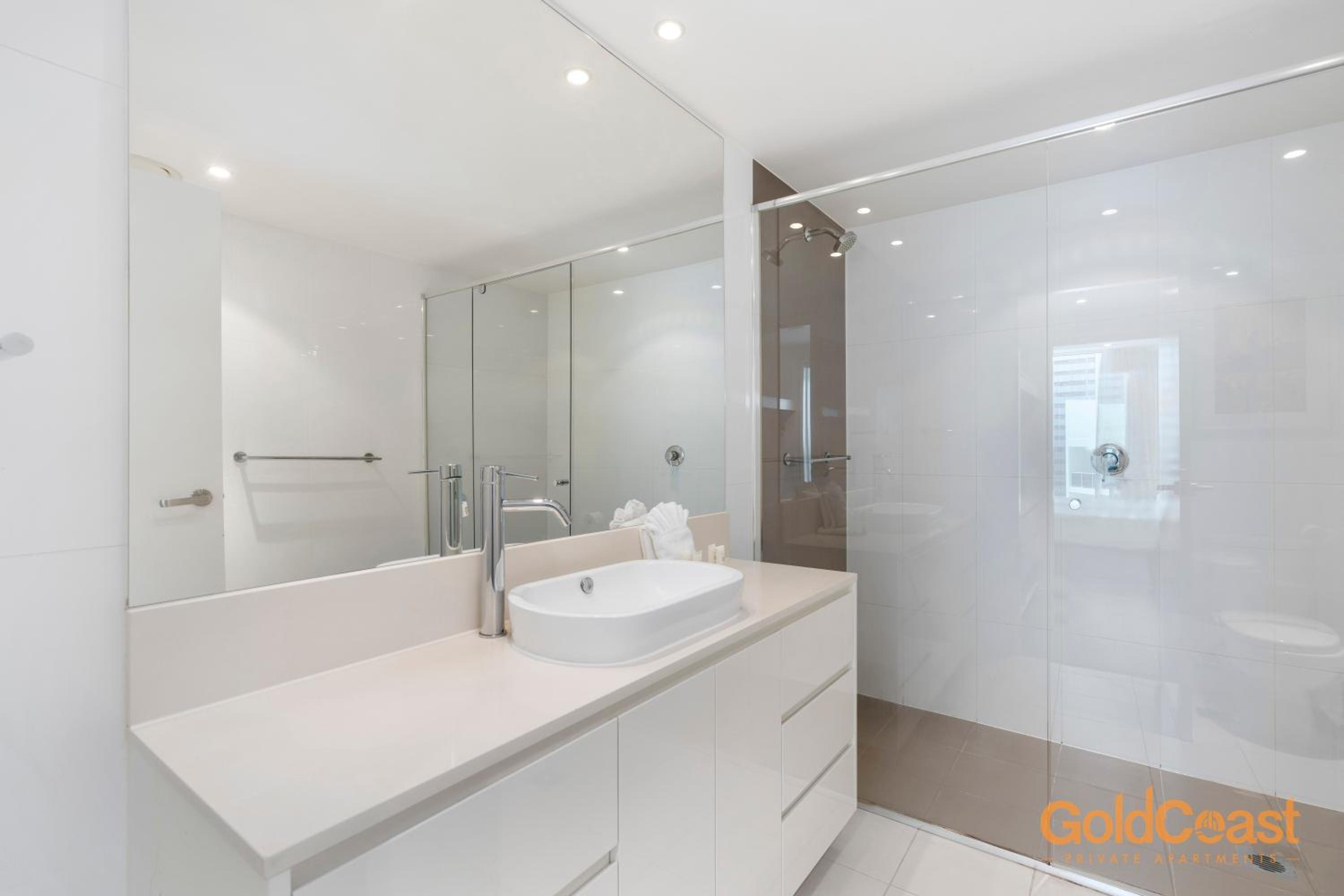 Gold Coast Private Apartments - H Residences, Surfers Paradise