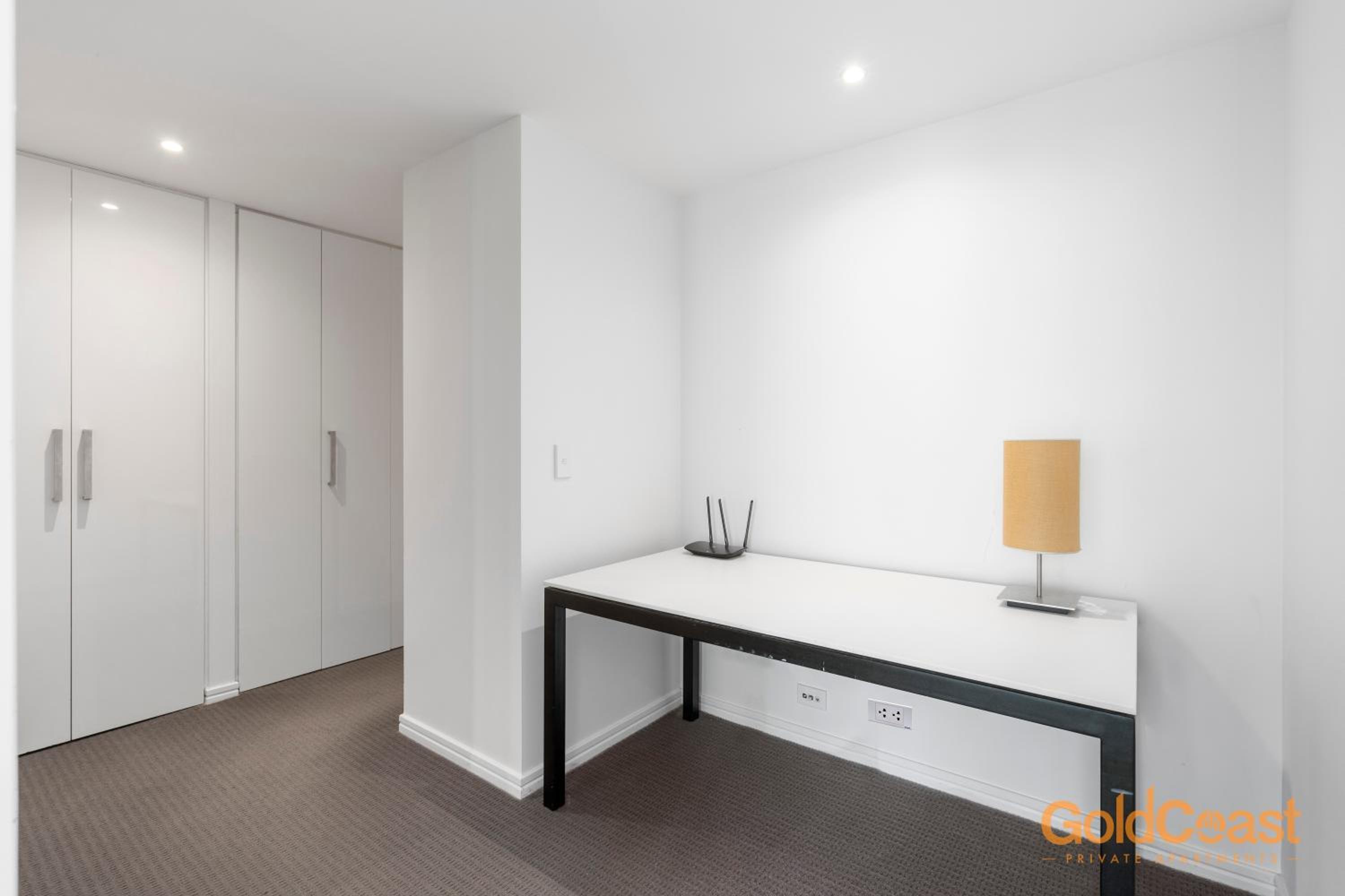 Gold Coast Private Apartments - H Residences, Surfers Paradise