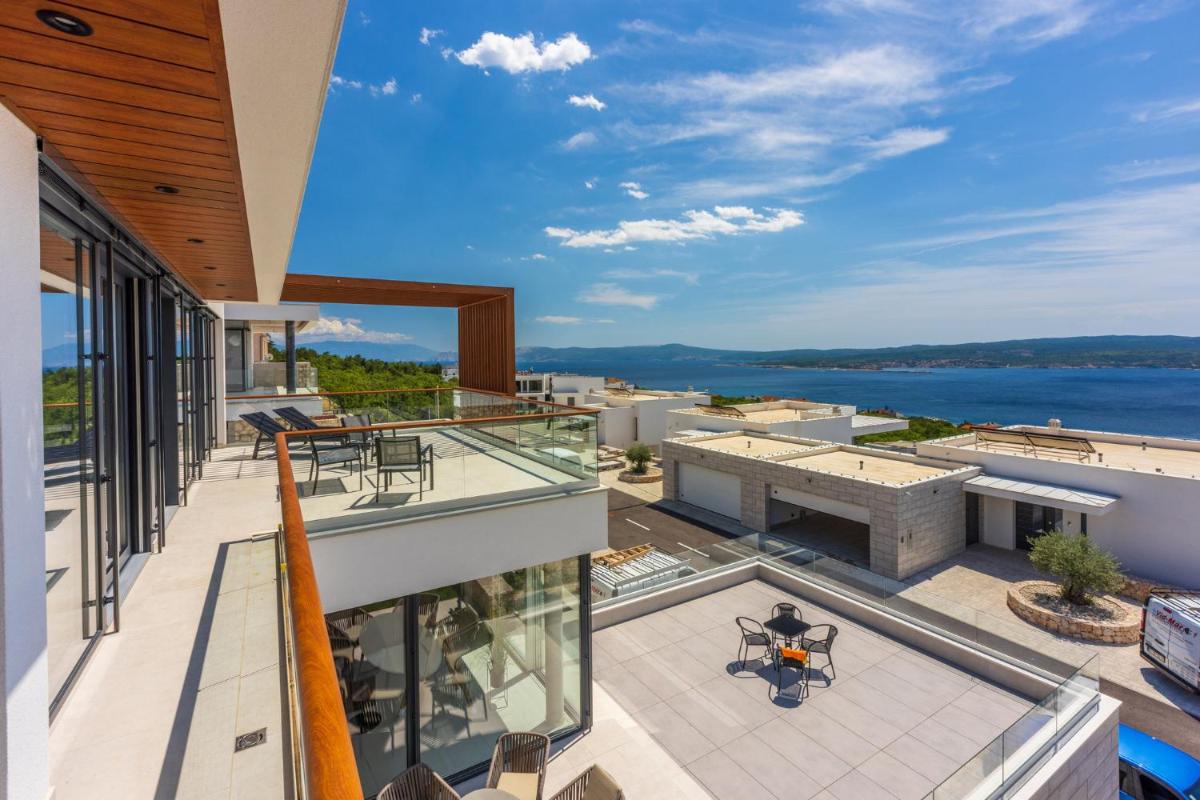 Villa Carolea view 3