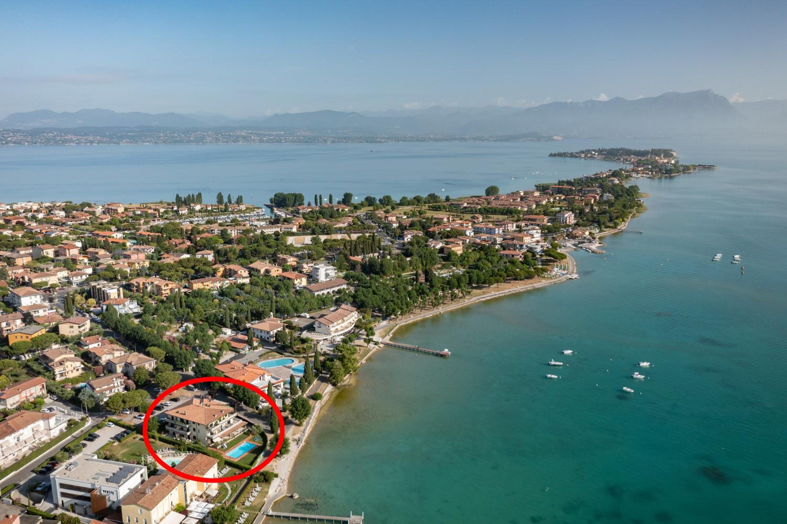 Lake Apartment Primea view 2