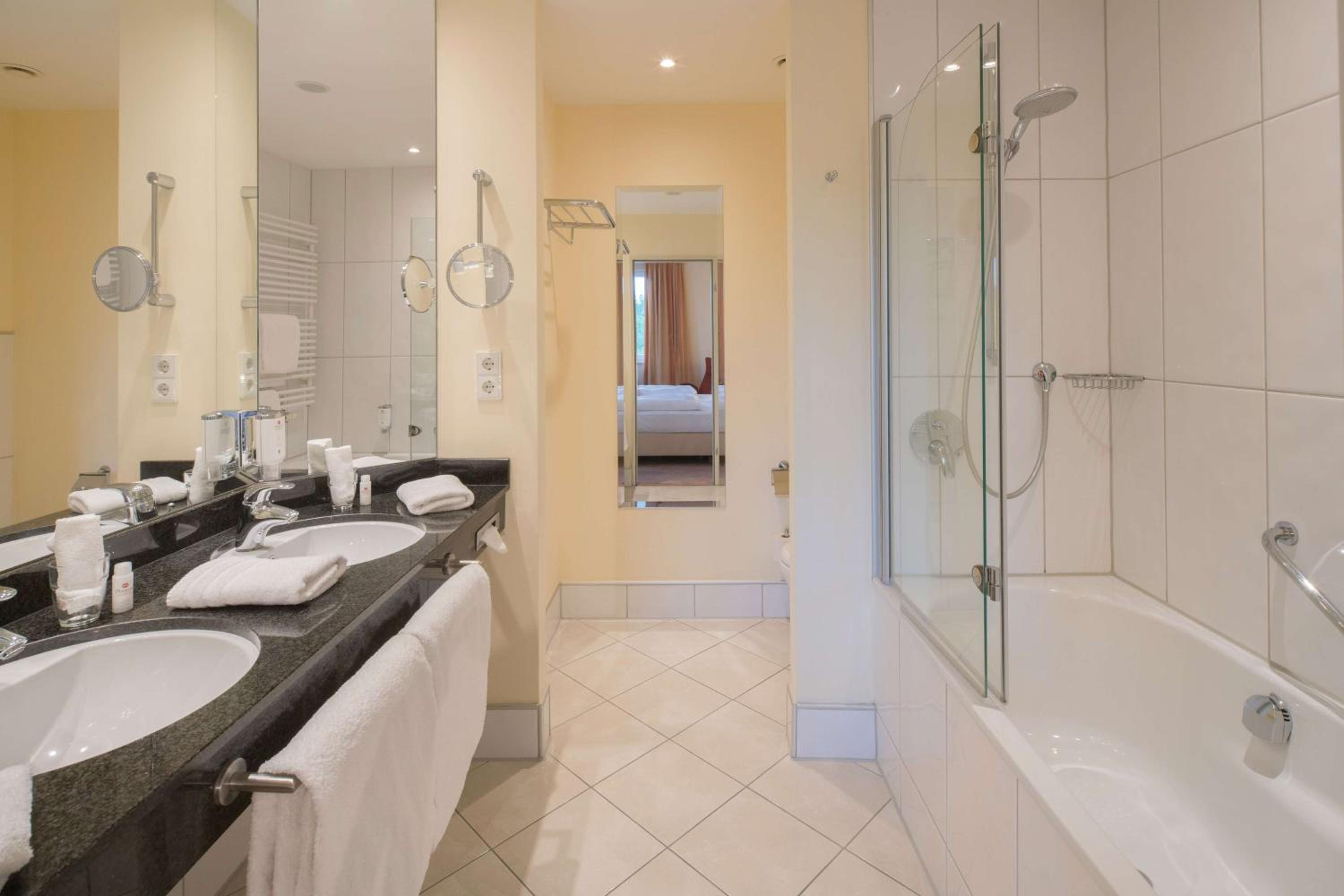 Best Western Premier Castanea Resort Hotel - Property Image 38