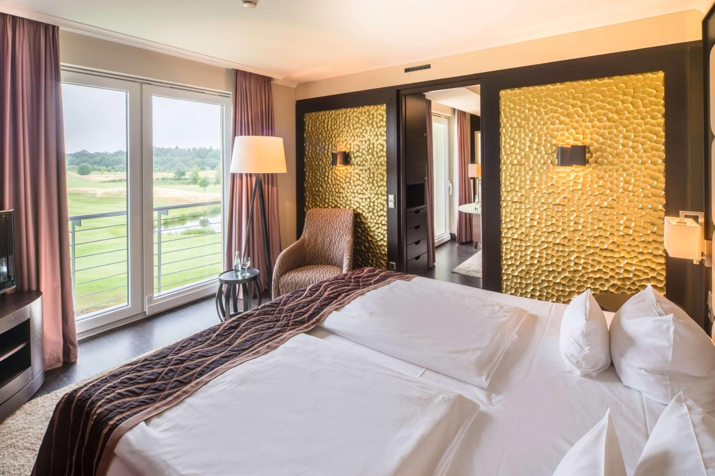 Best Western Premier Castanea Resort Hotel - Property Image 3