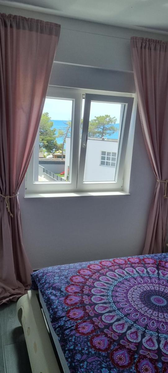 Apartment A&H view 2
