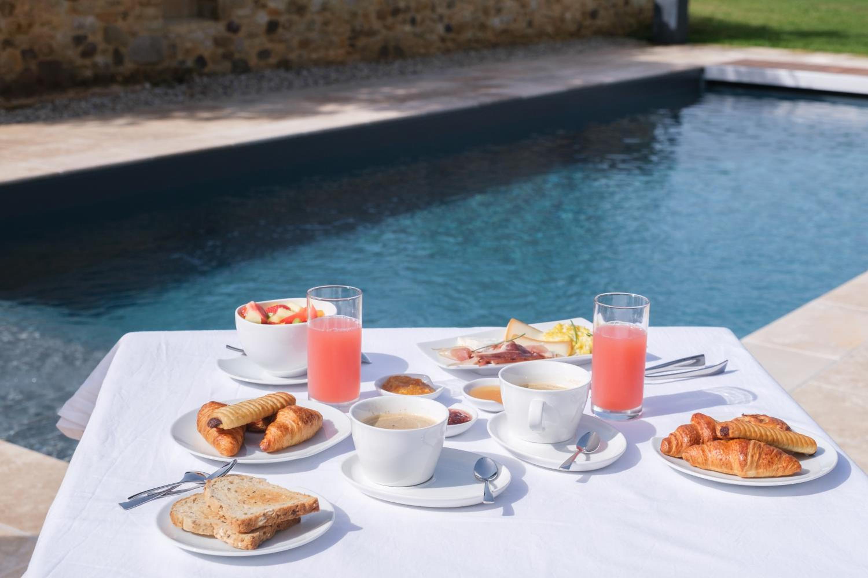 Domaine du Bugassou, Chambres, Table d'hôtes & SPA