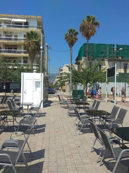 Sea and city photo 5